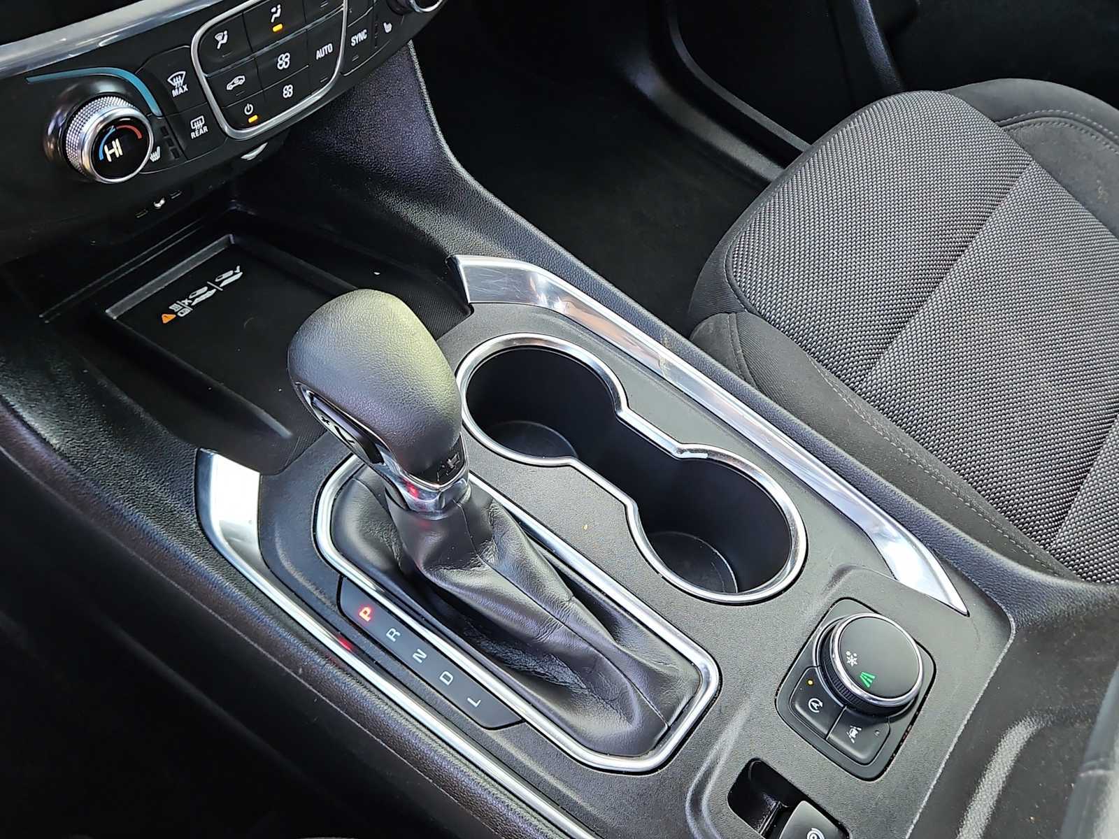 Thumbnail: 2023 Chevrolet Traverse - 20