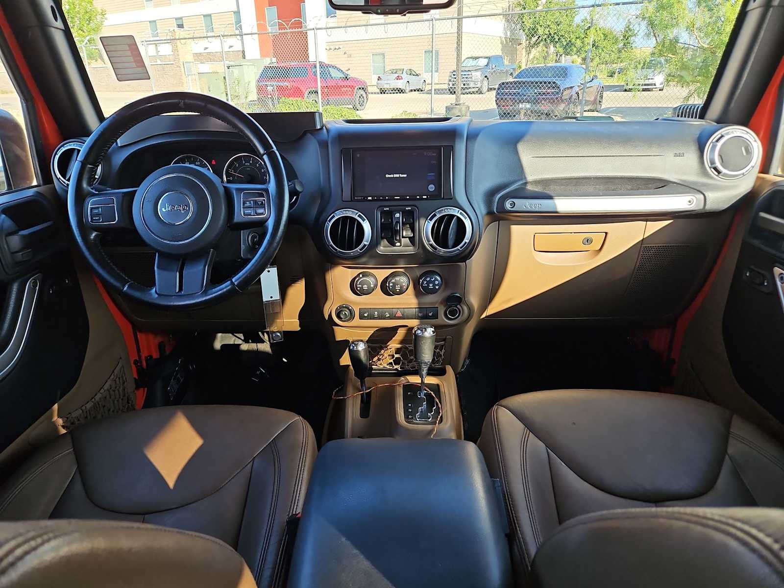 Thumbnail: 2015 Jeep Wrangler - 19