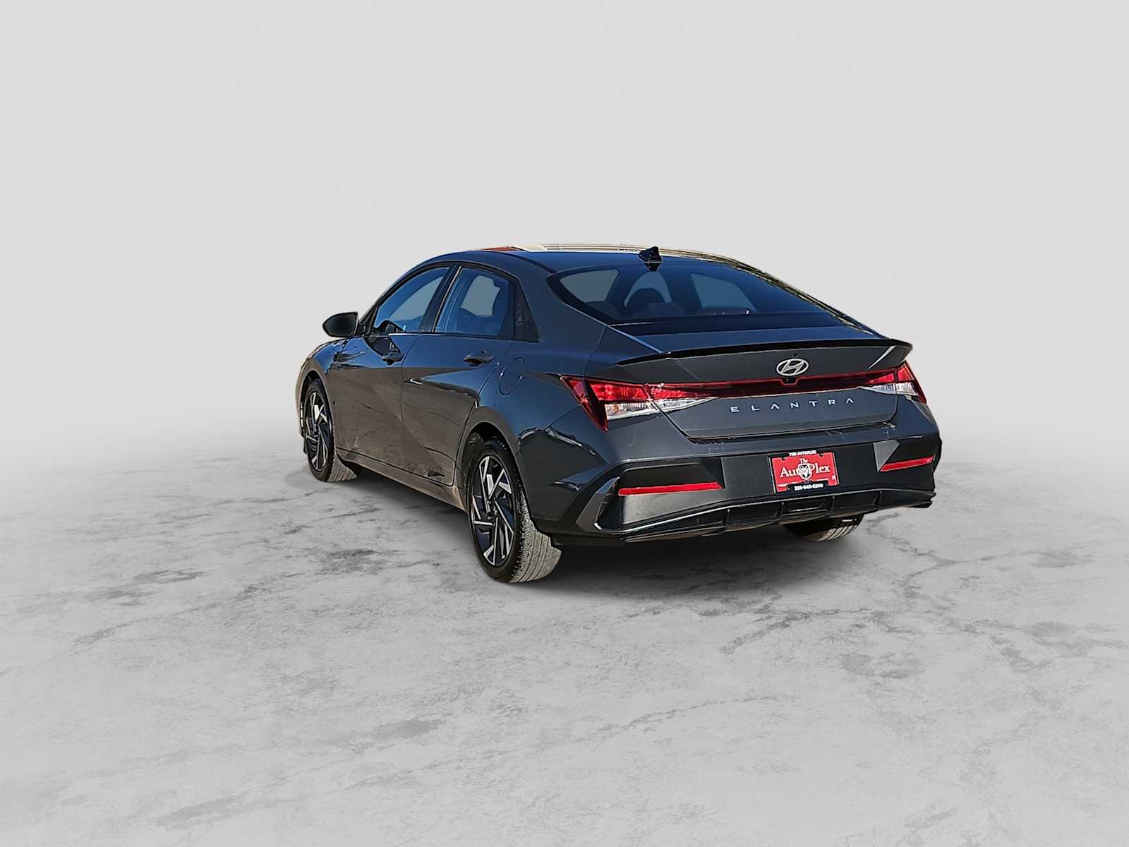 Thumbnail: 2025 Hyundai Elantra - 6