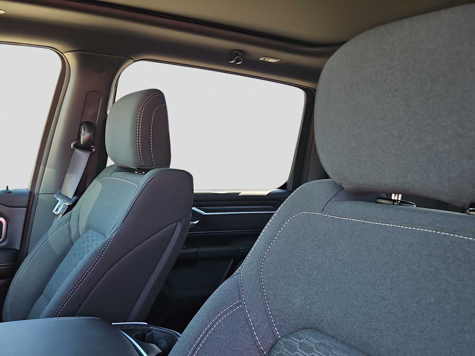 Thumbnail: 2026 RAM 1500 - 15