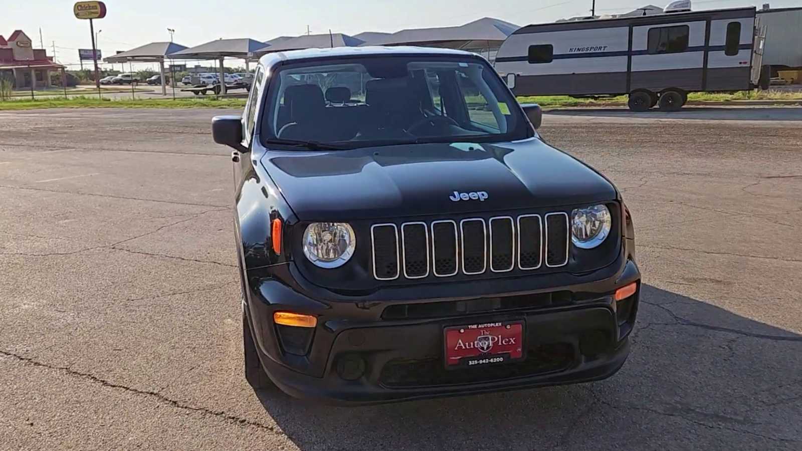 Thumbnail: 2020 Jeep Renegade - 2