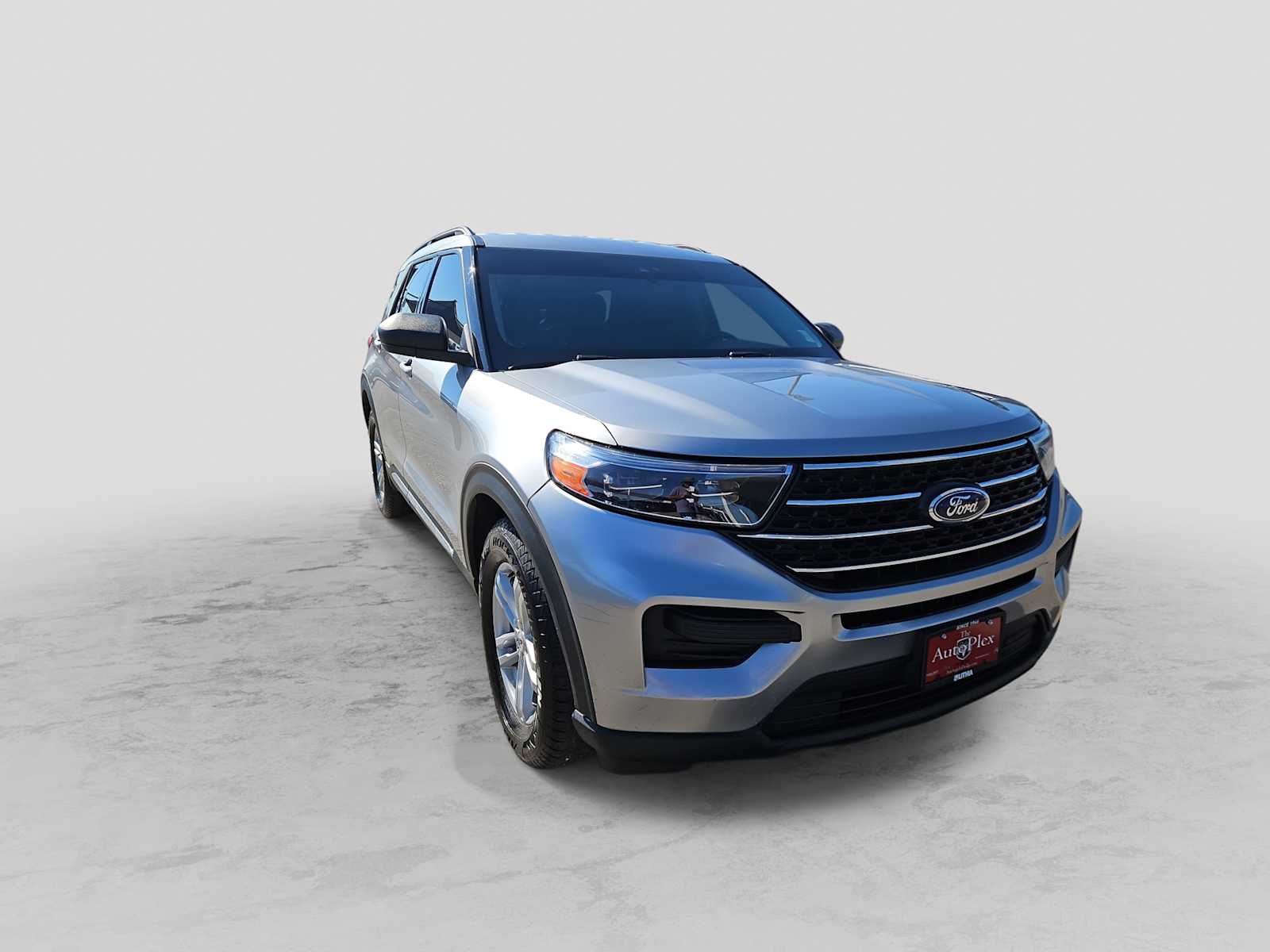 Thumbnail: 2022 Ford Explorer - 2