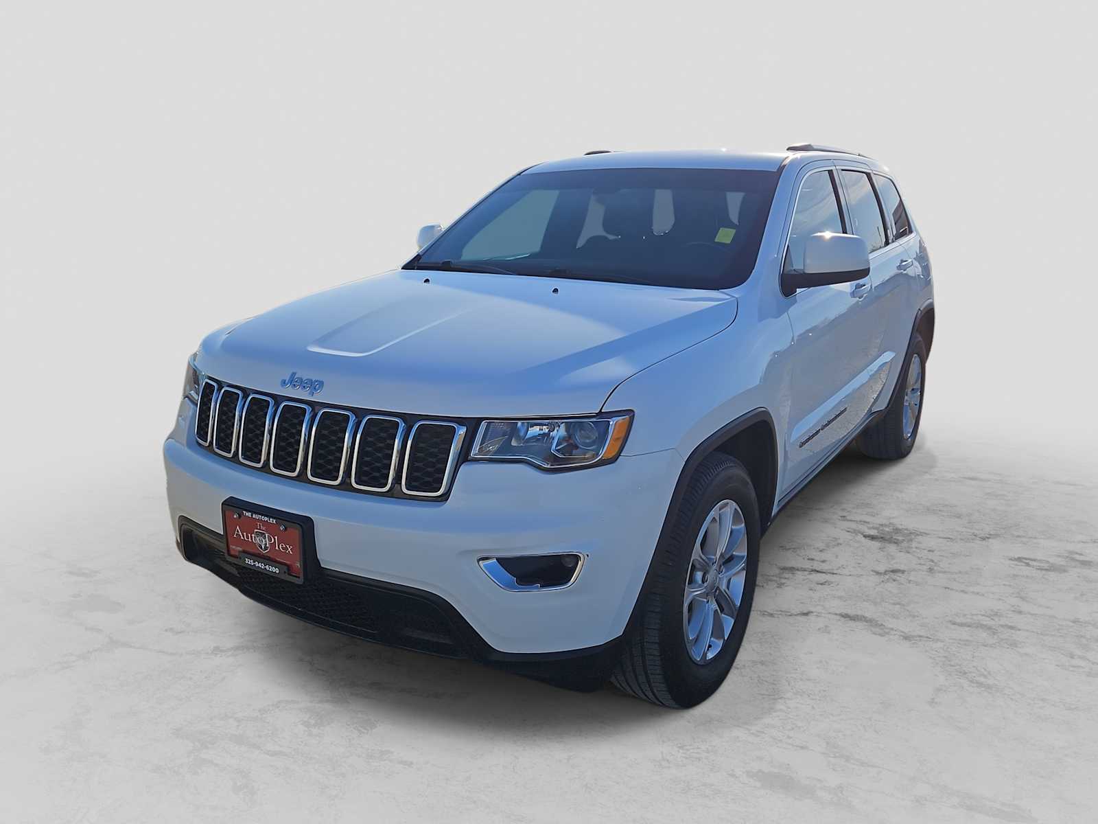 Thumbnail: 2021 Jeep Grand Cherokee - 1