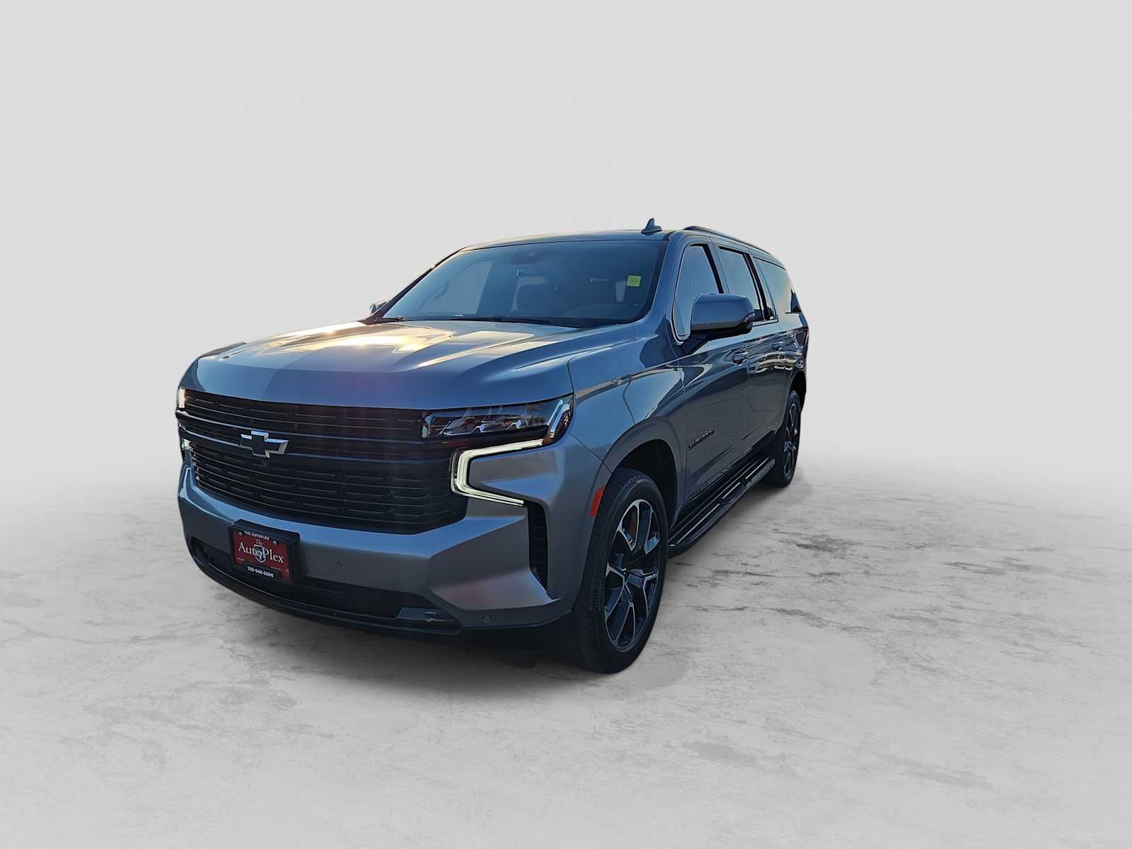 Thumbnail: 2023 Chevrolet Suburban - 9