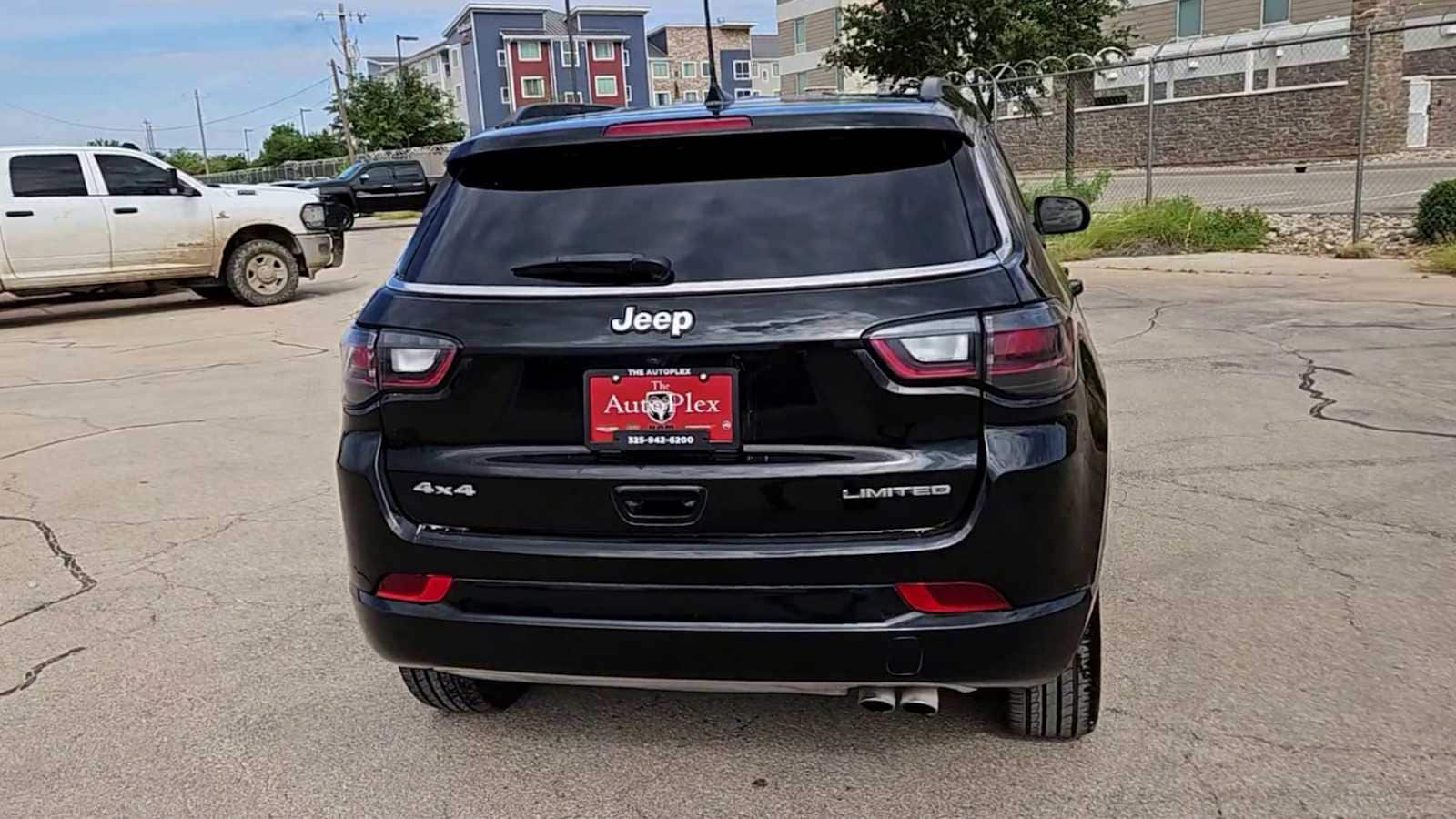Thumbnail: 2022 Jeep Compass - 7