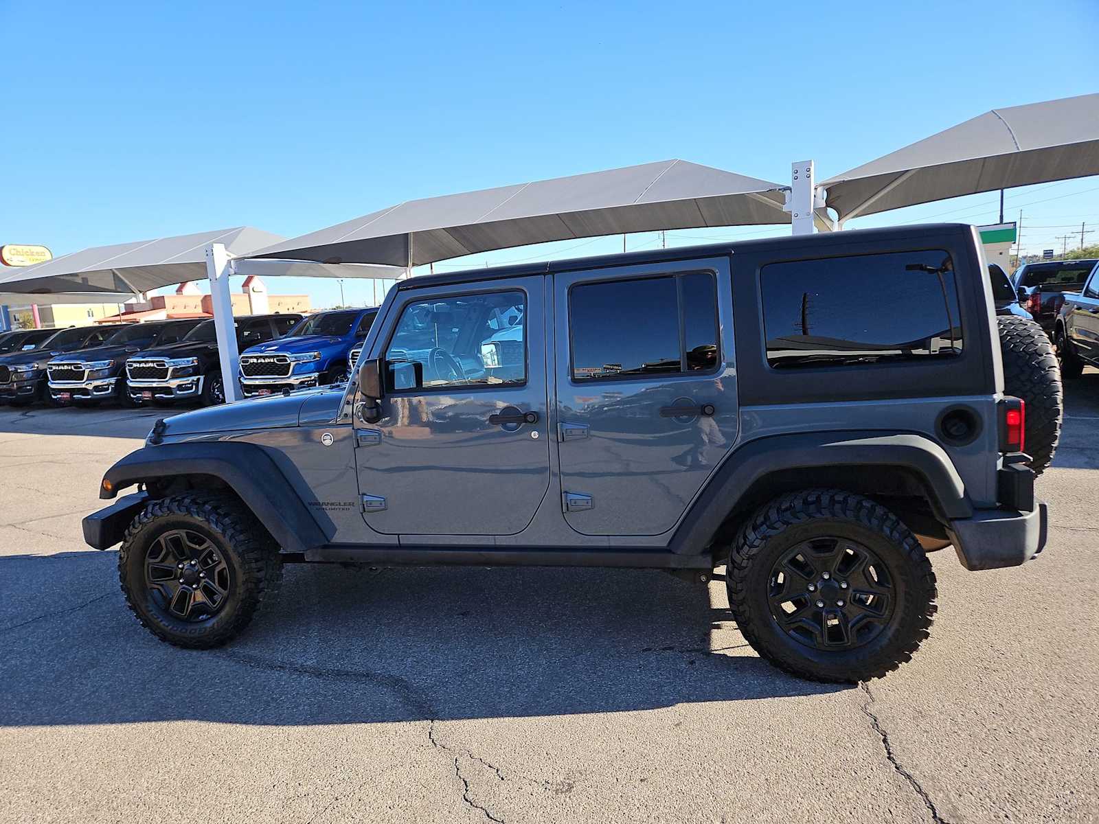 Thumbnail: 2015 Jeep Wrangler - 2