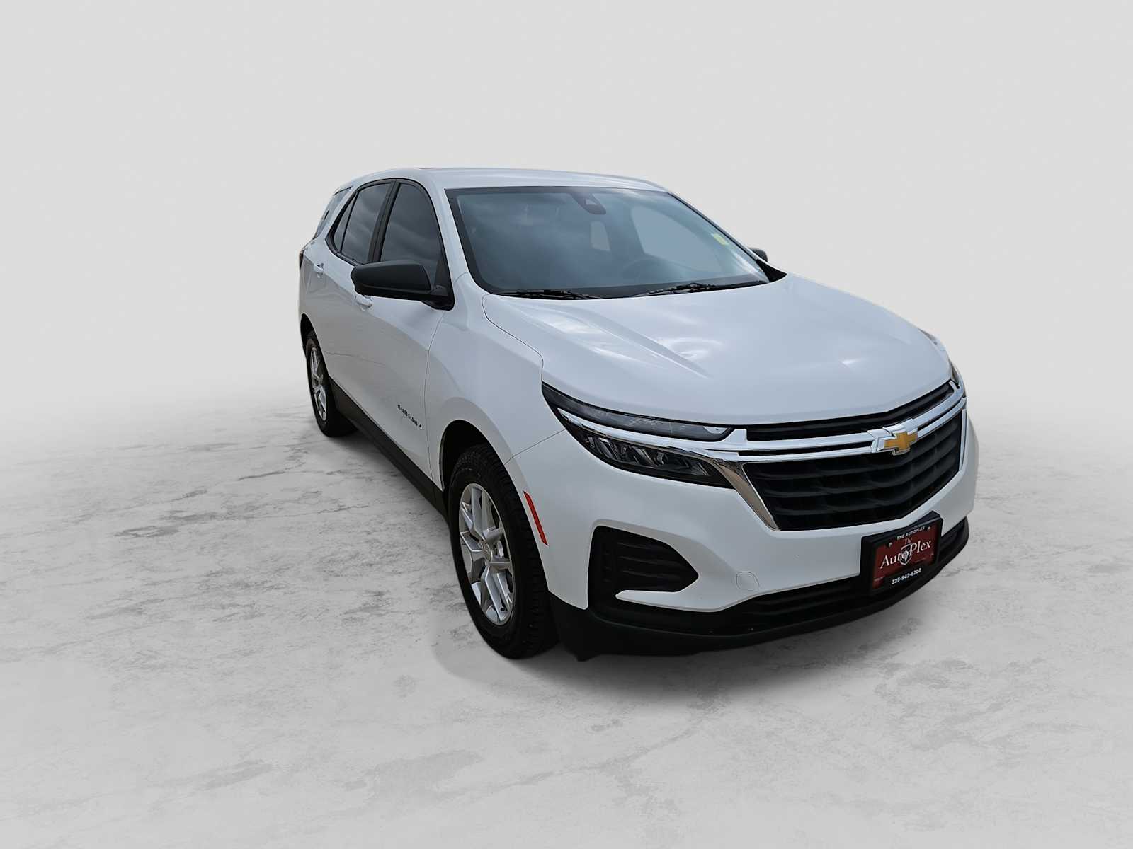 Thumbnail: 2023 Chevrolet Equinox - 2