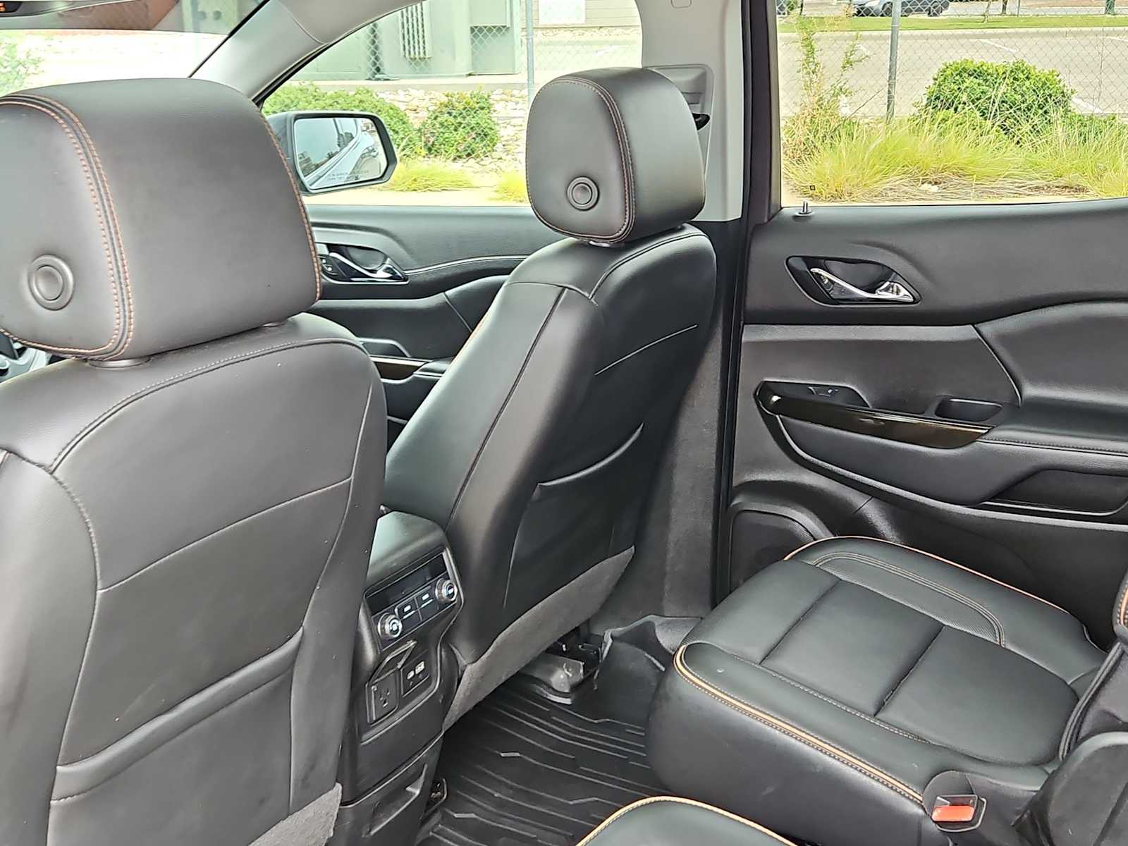 Thumbnail: 2021 GMC Acadia - 18