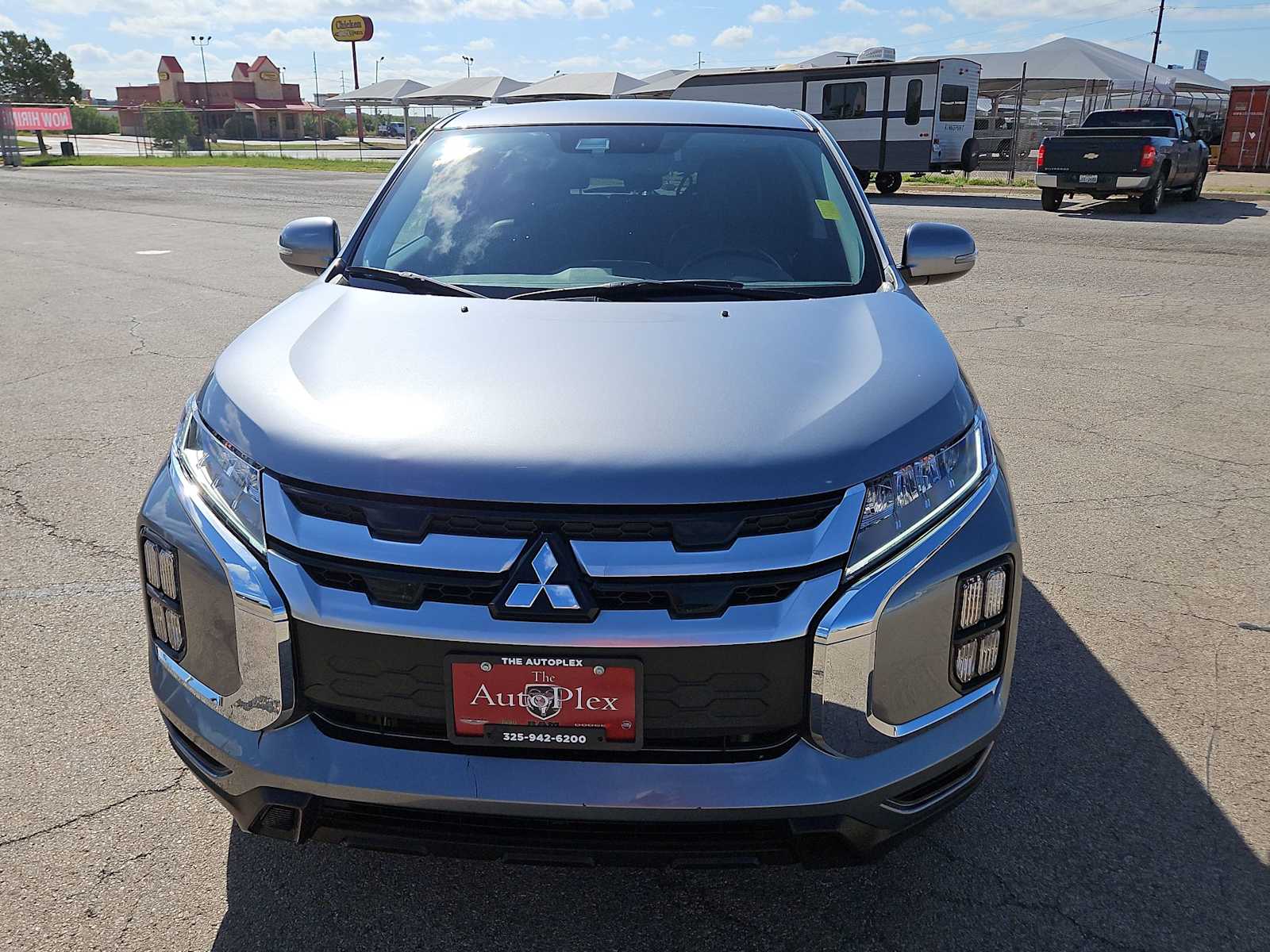 Thumbnail: 2023 Mitsubishi Outlander Sport - 14