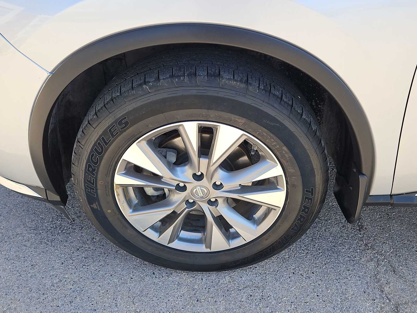 Thumbnail: 2018 Nissan Murano - 16