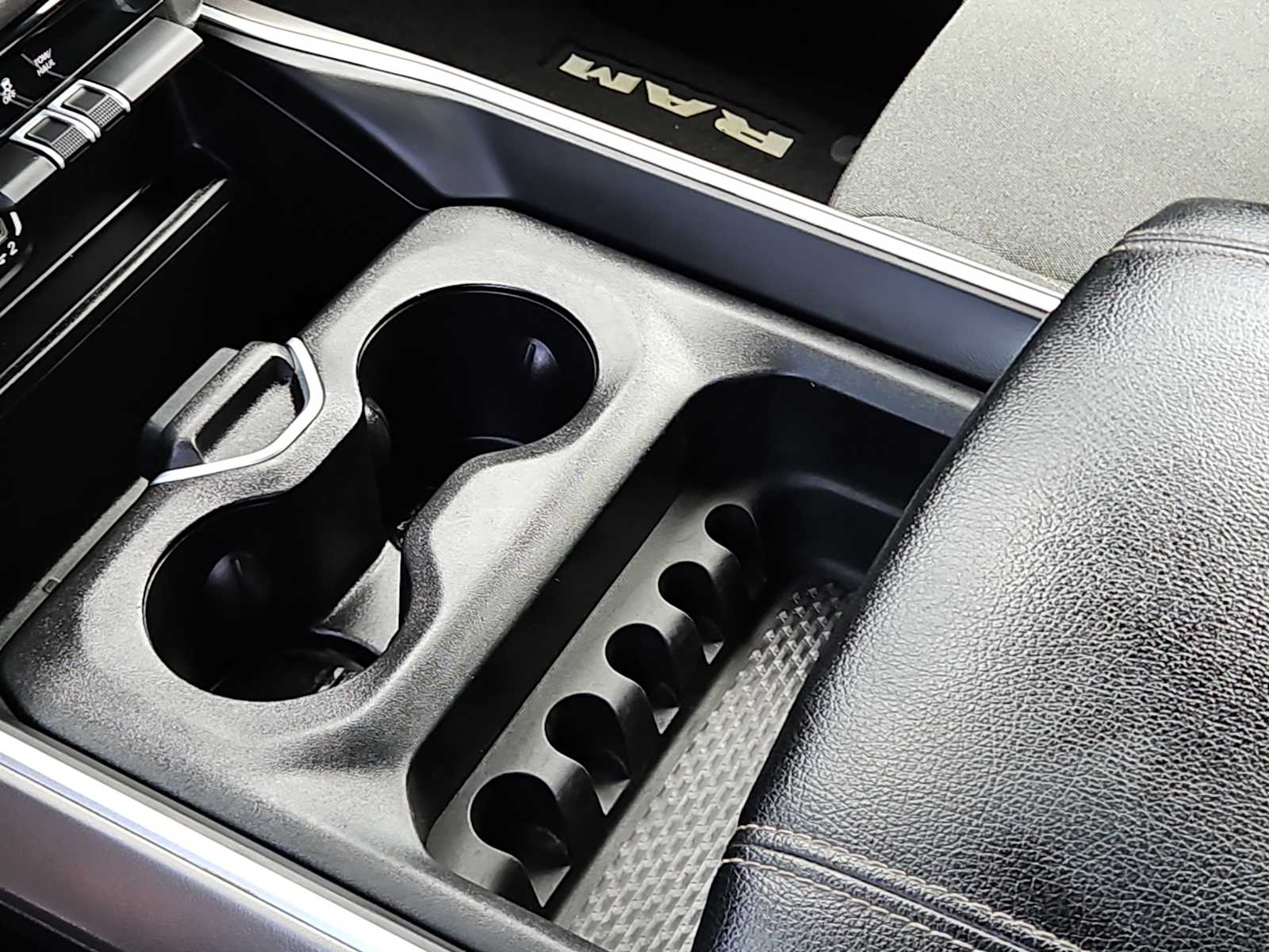 Thumbnail: 2022 RAM 1500 - 20