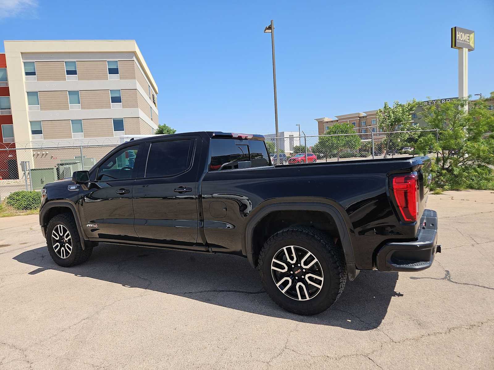2020 GMC Sierra 1500 AT4 11