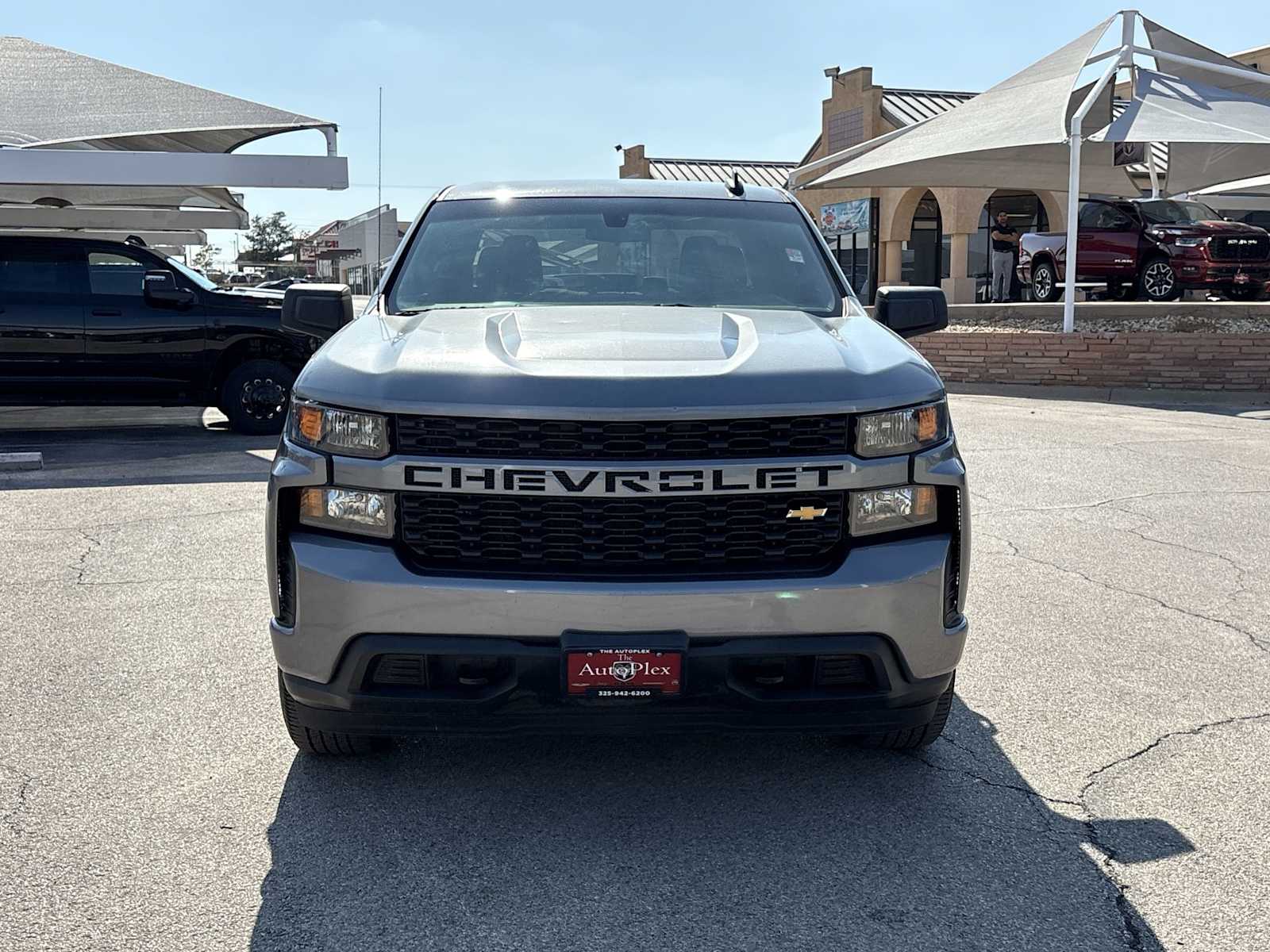 Thumbnail: 2020 Chevrolet Silverado 1500 - 3