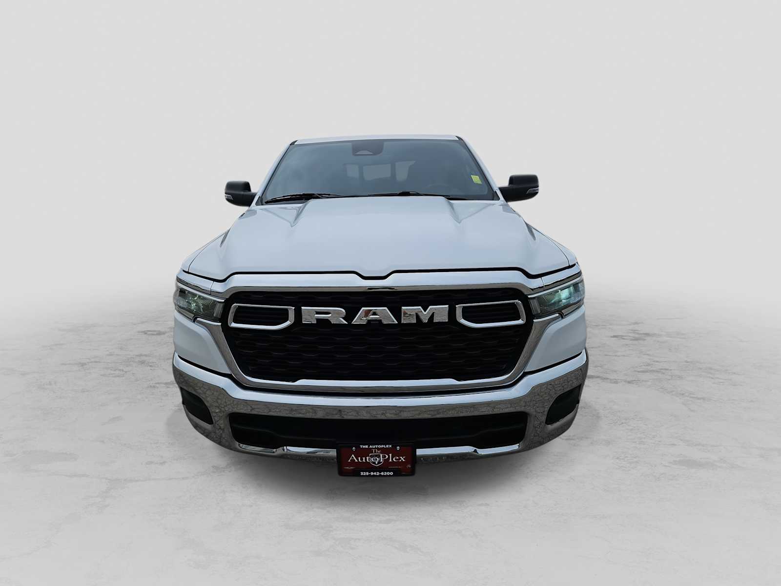 Thumbnail: 2025 RAM 1500 - 3