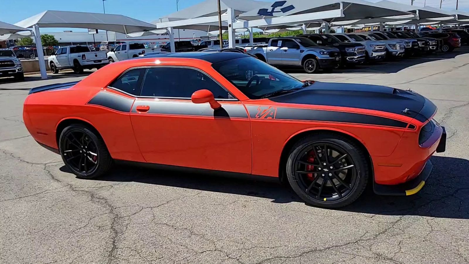 2023 Dodge Challenger R/T 9
