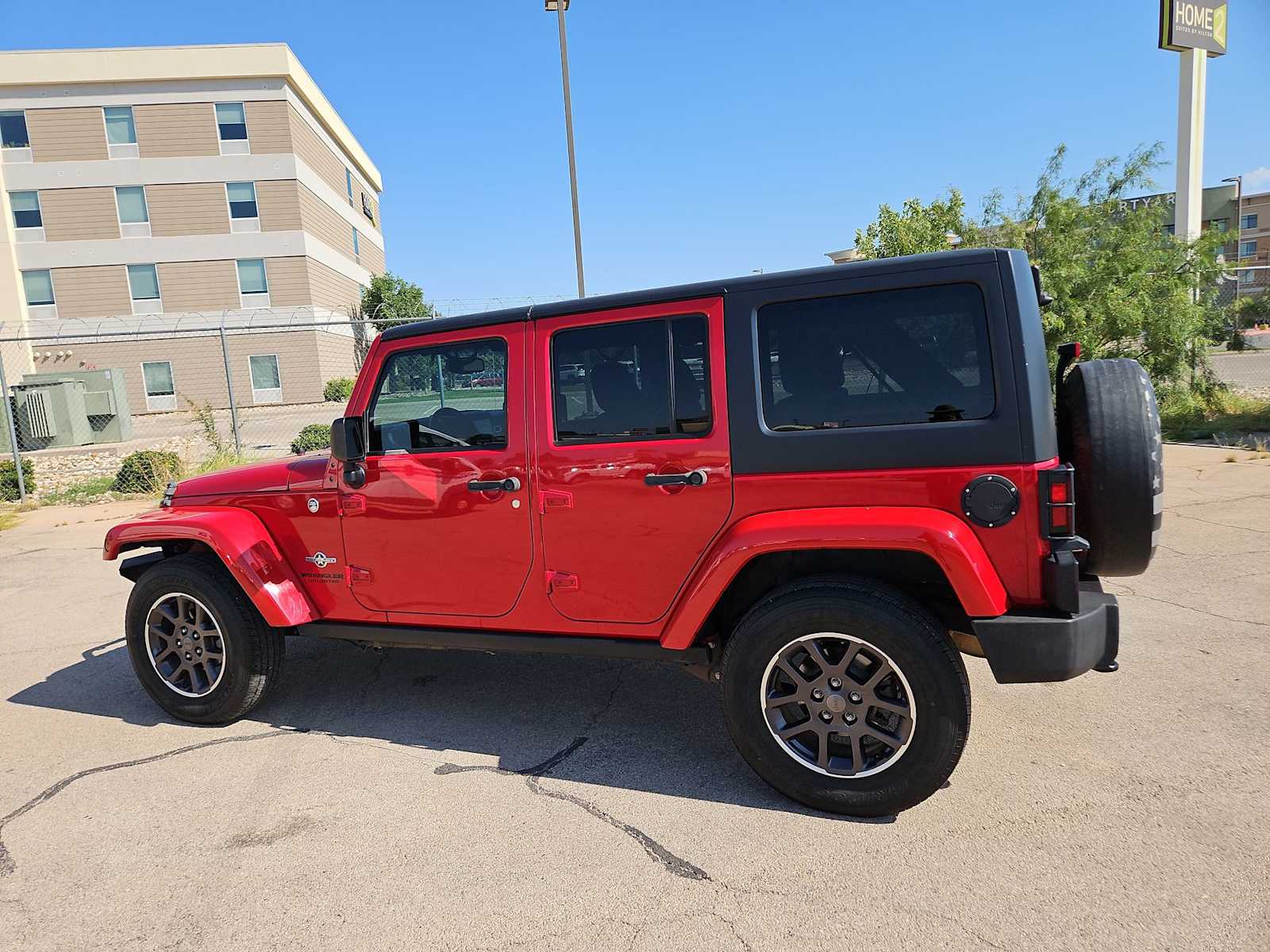 Thumbnail: 2014 Jeep Wrangler - 11