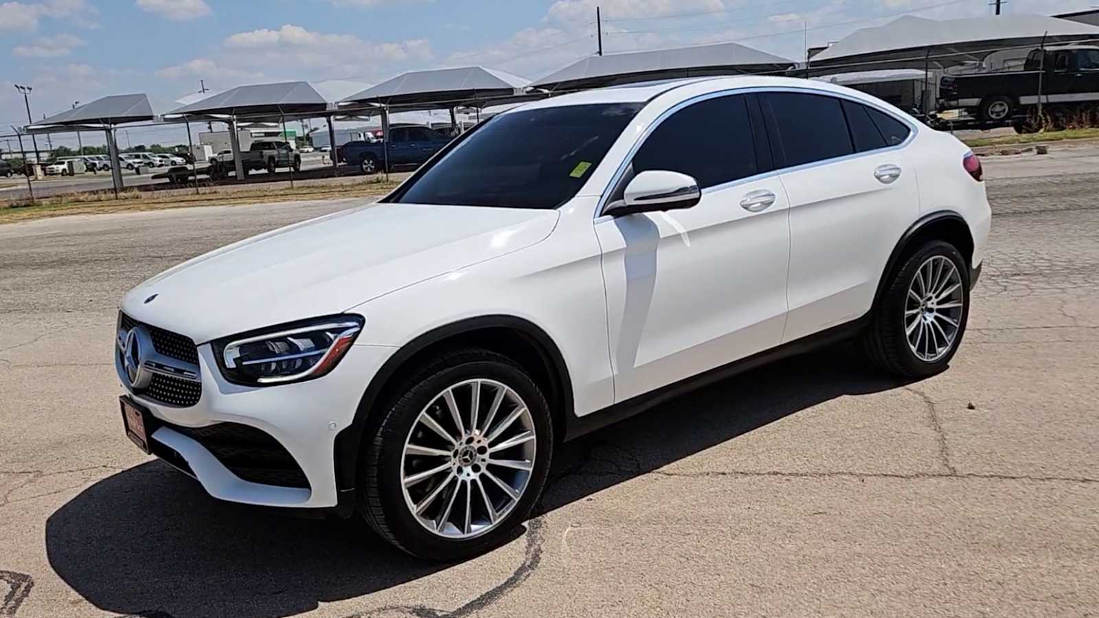 2021 Mercedes Benz GLC 300 4MATIC Coupe photo 4