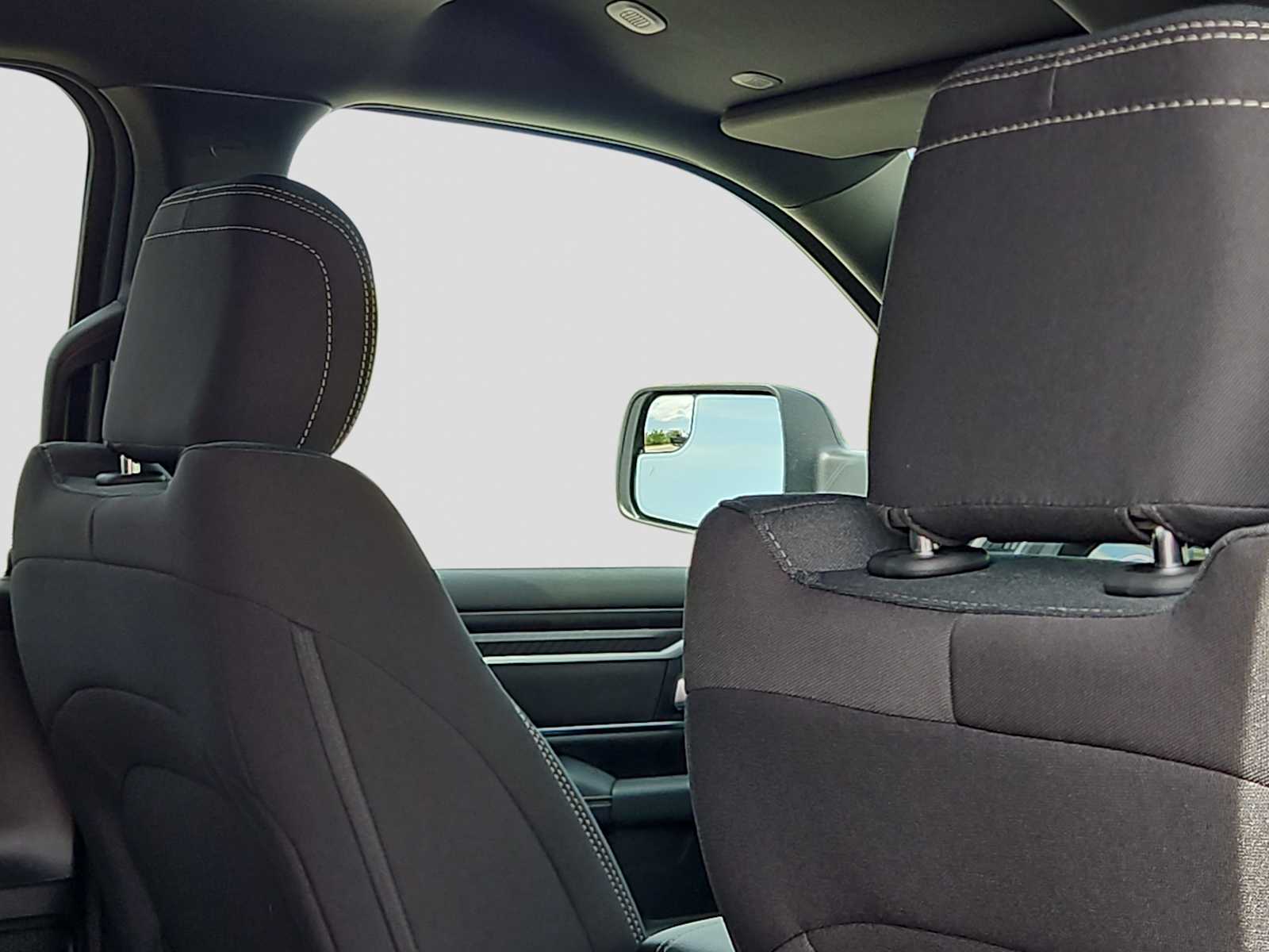 Thumbnail: 2026 RAM 1500 - 17