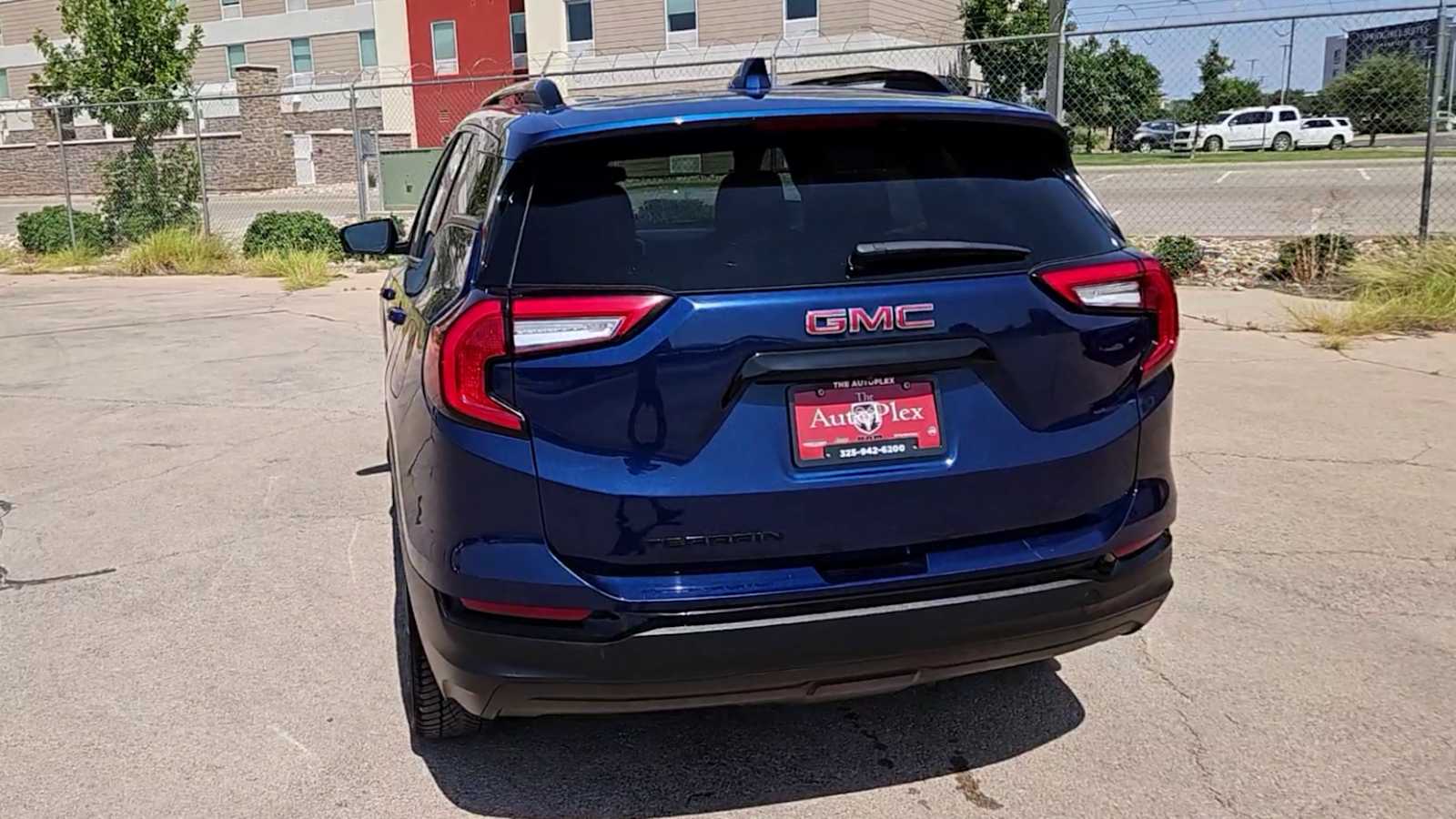 Thumbnail: 2023 GMC Terrain - 6