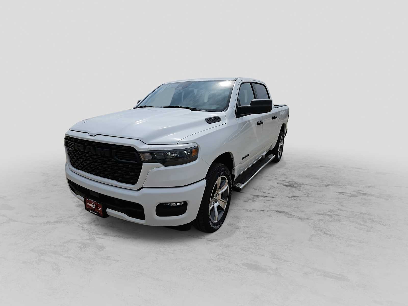 Thumbnail: 2026 RAM 1500 - 4