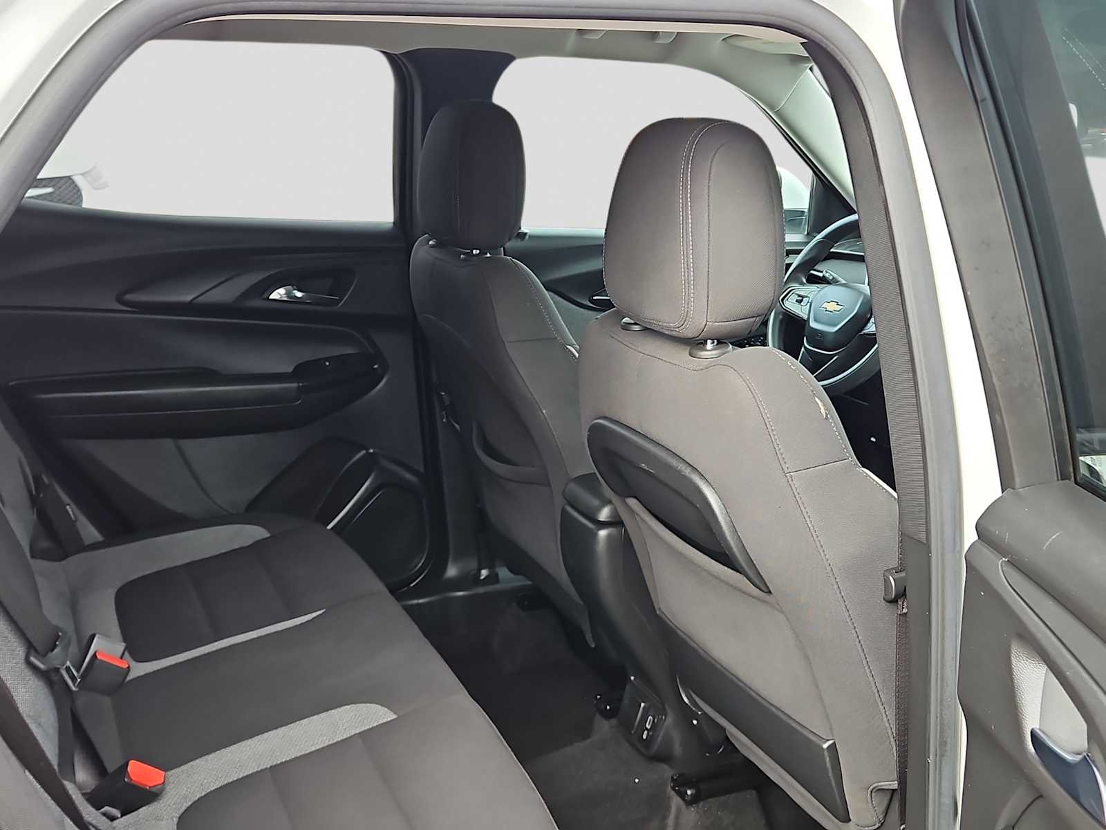 Thumbnail: 2023 Chevrolet TrailBlazer - 16