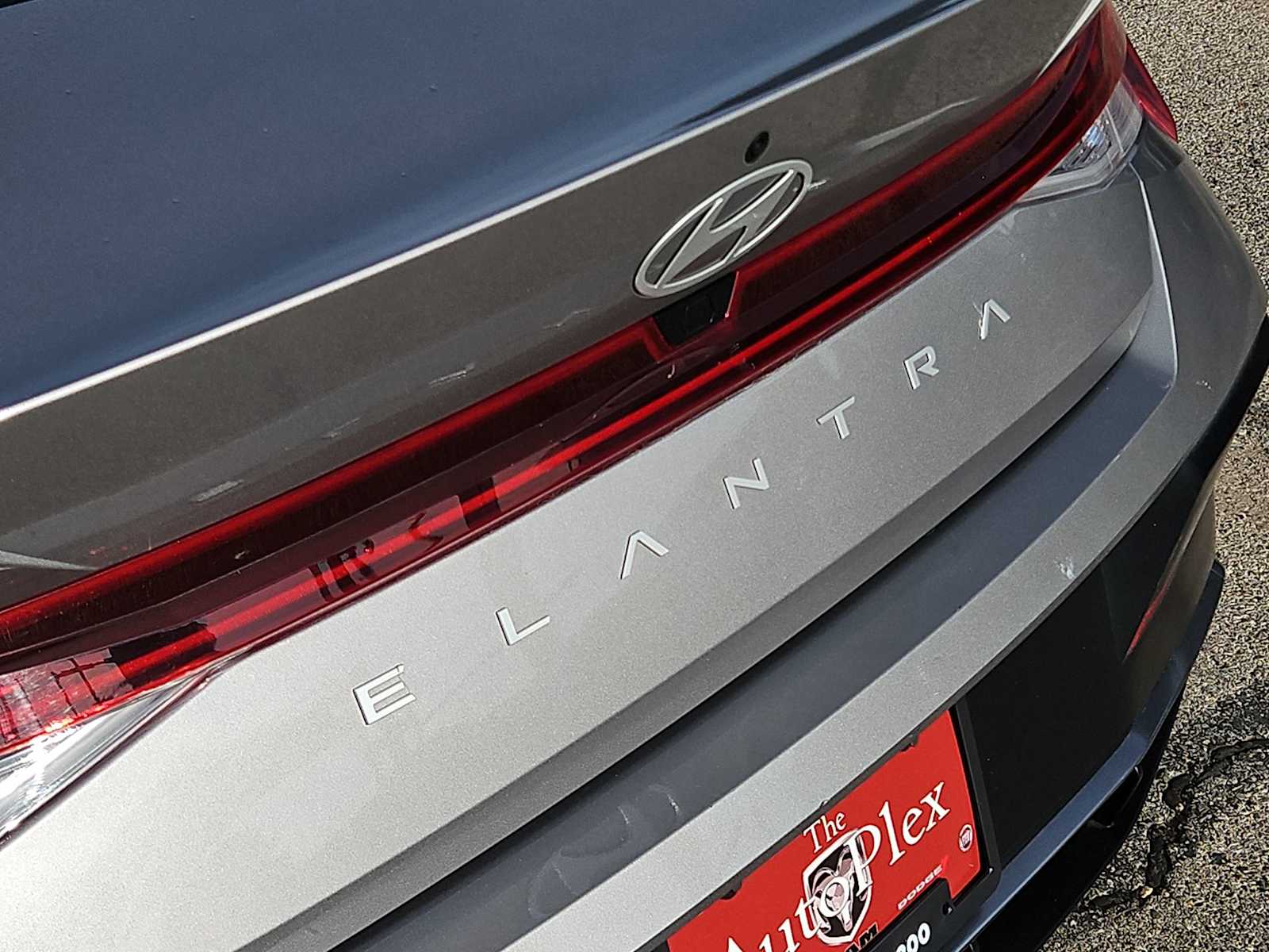 Thumbnail: 2024 Hyundai Elantra - 11