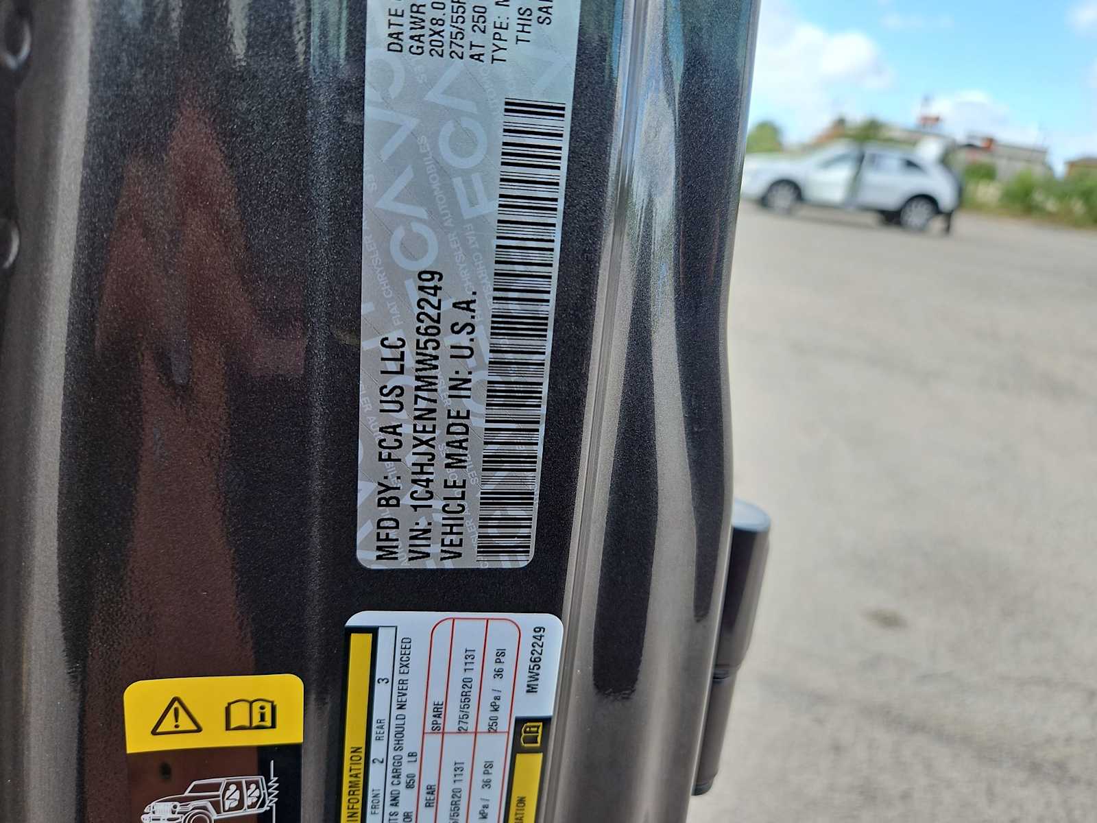 Thumbnail: 2021 Jeep Wrangler - 29