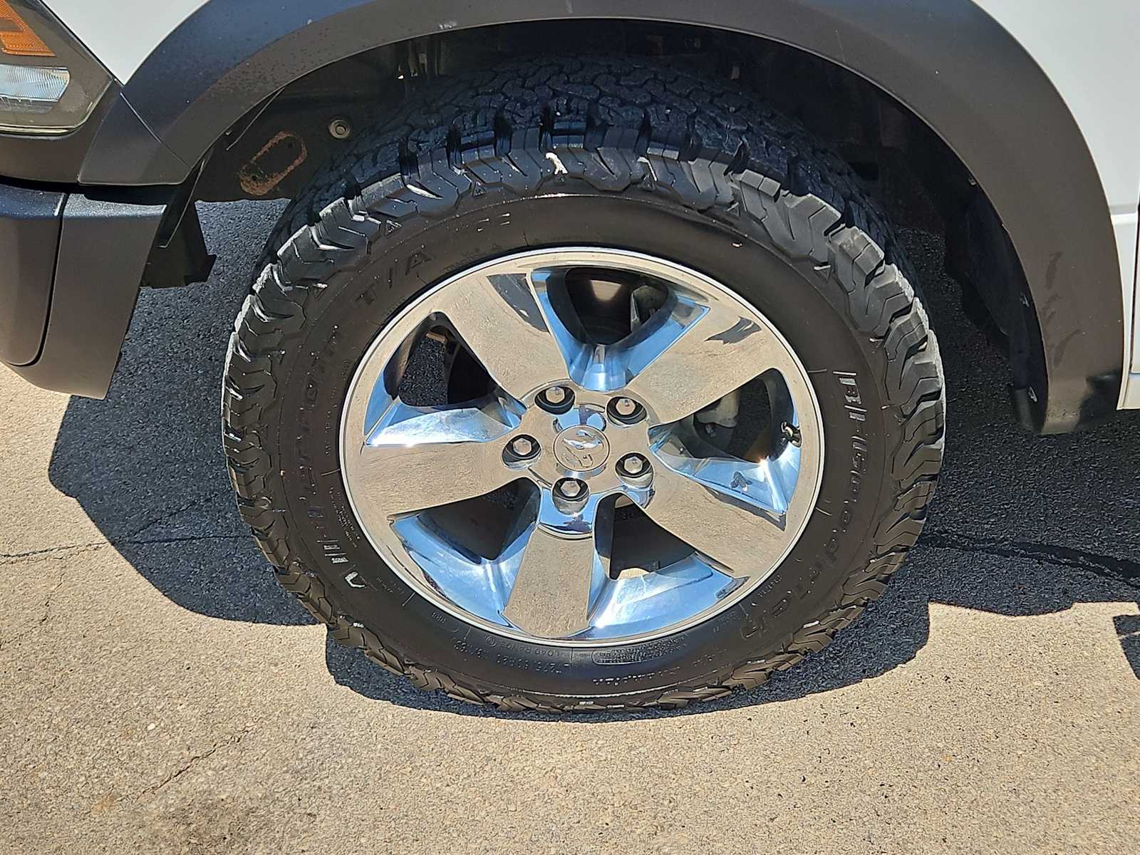 Thumbnail: 2021 RAM 1500 Classic - 16