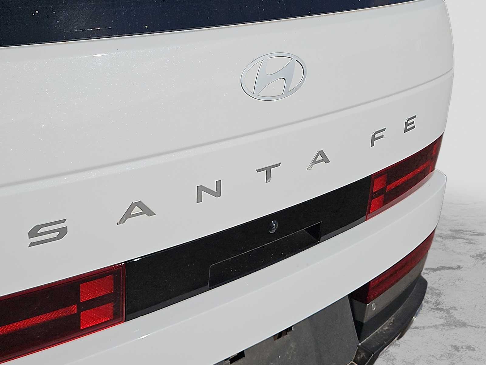 Thumbnail: 2024 Hyundai Santa Fe - 11