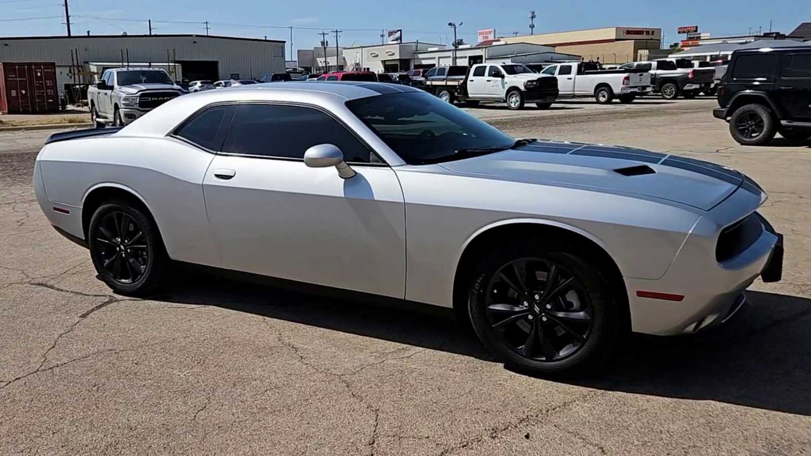 Thumbnail: 2021 Dodge Challenger - 9