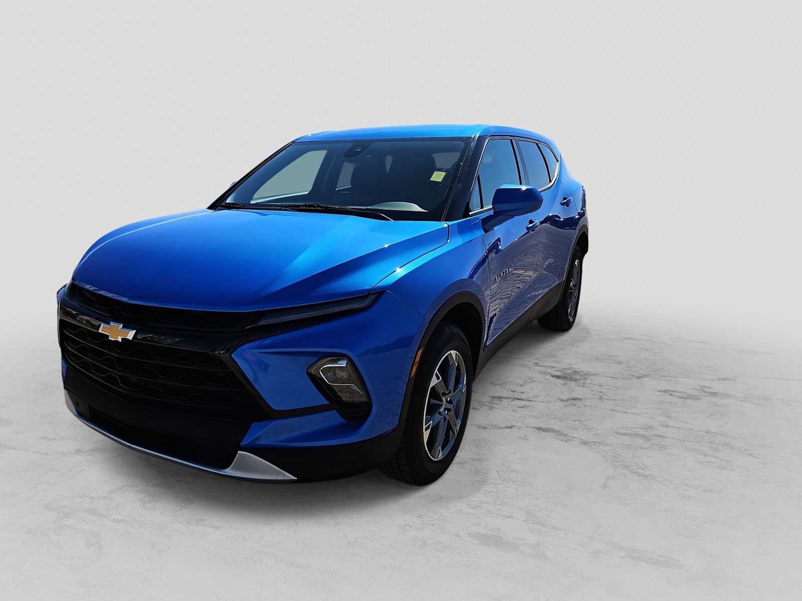 Thumbnail: 2024 Chevrolet Blazer - 4