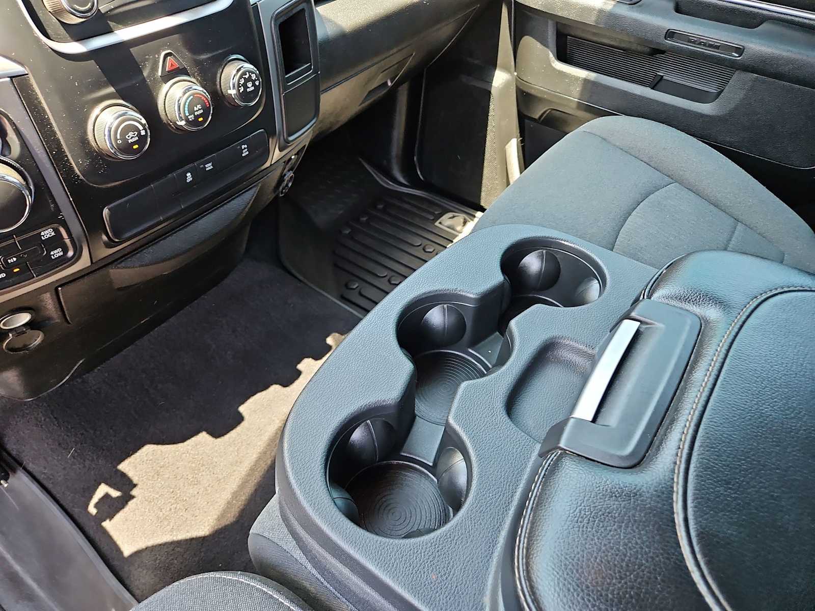Thumbnail: 2021 RAM 1500 Classic - 24