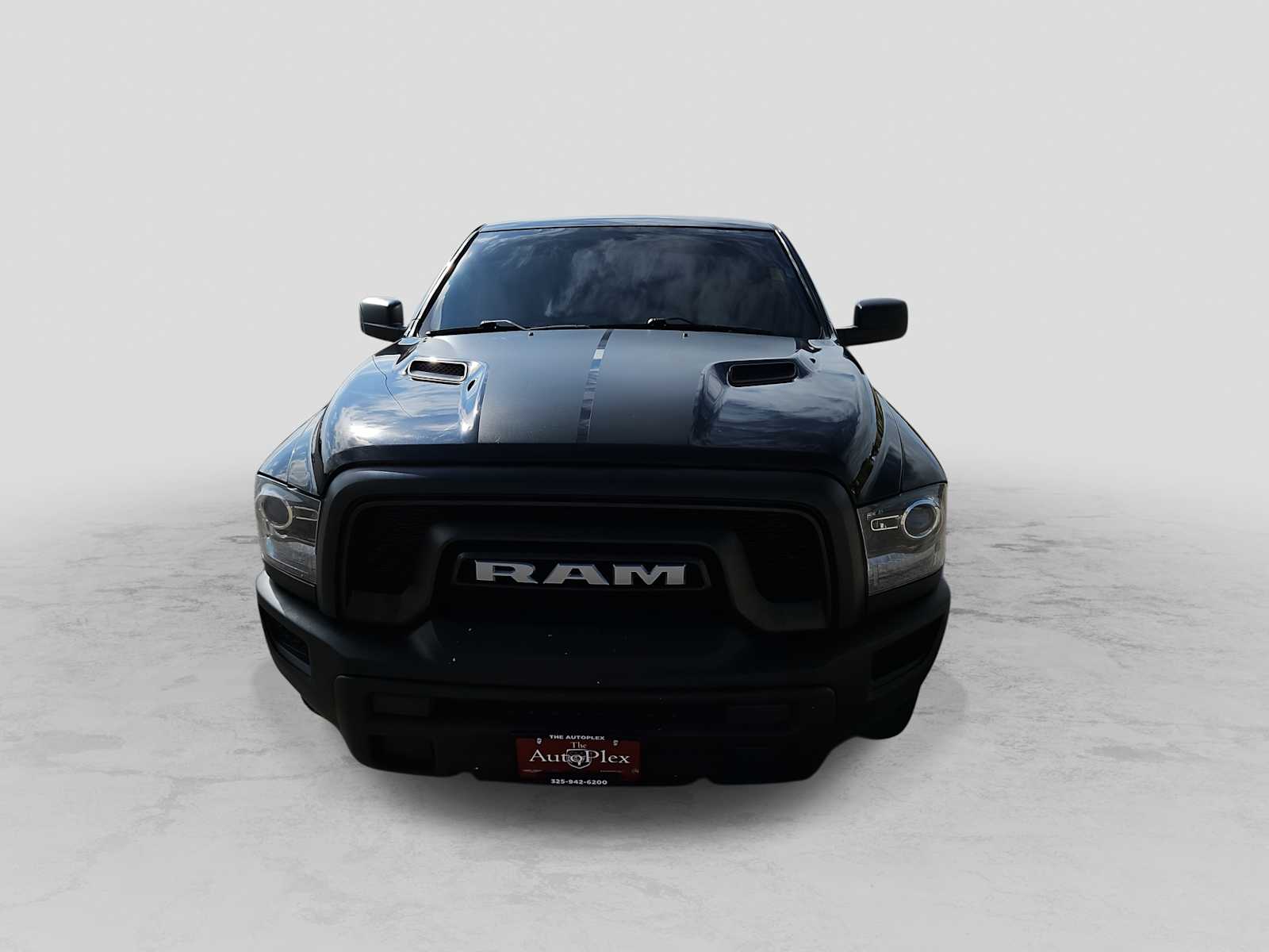 Thumbnail: 2021 RAM 1500 Classic - 3