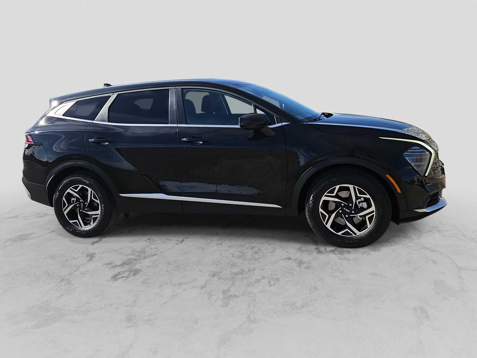 Thumbnail: 2025 Kia Sportage - 9