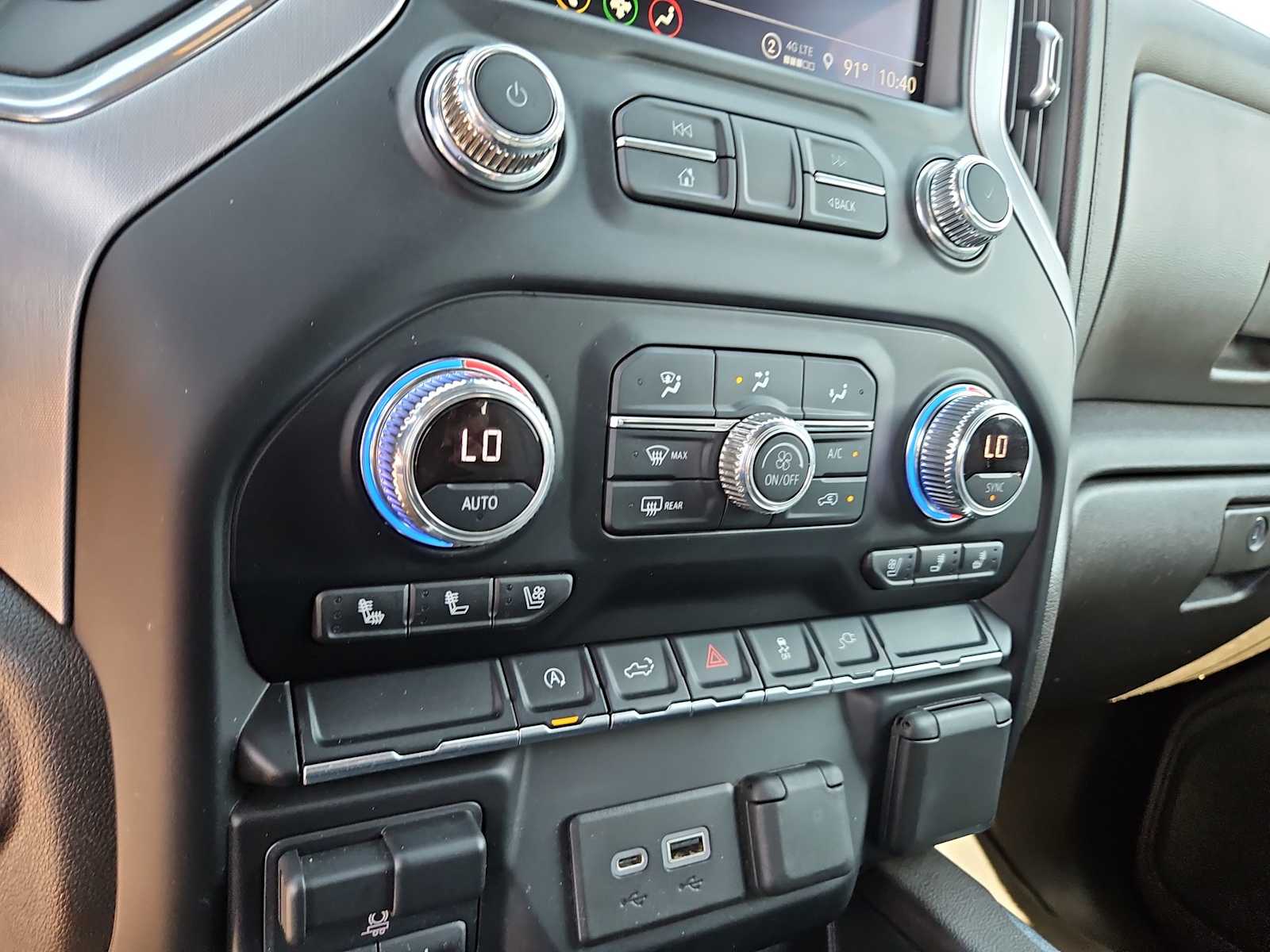 Thumbnail: 2021 GMC Sierra 1500 - 28