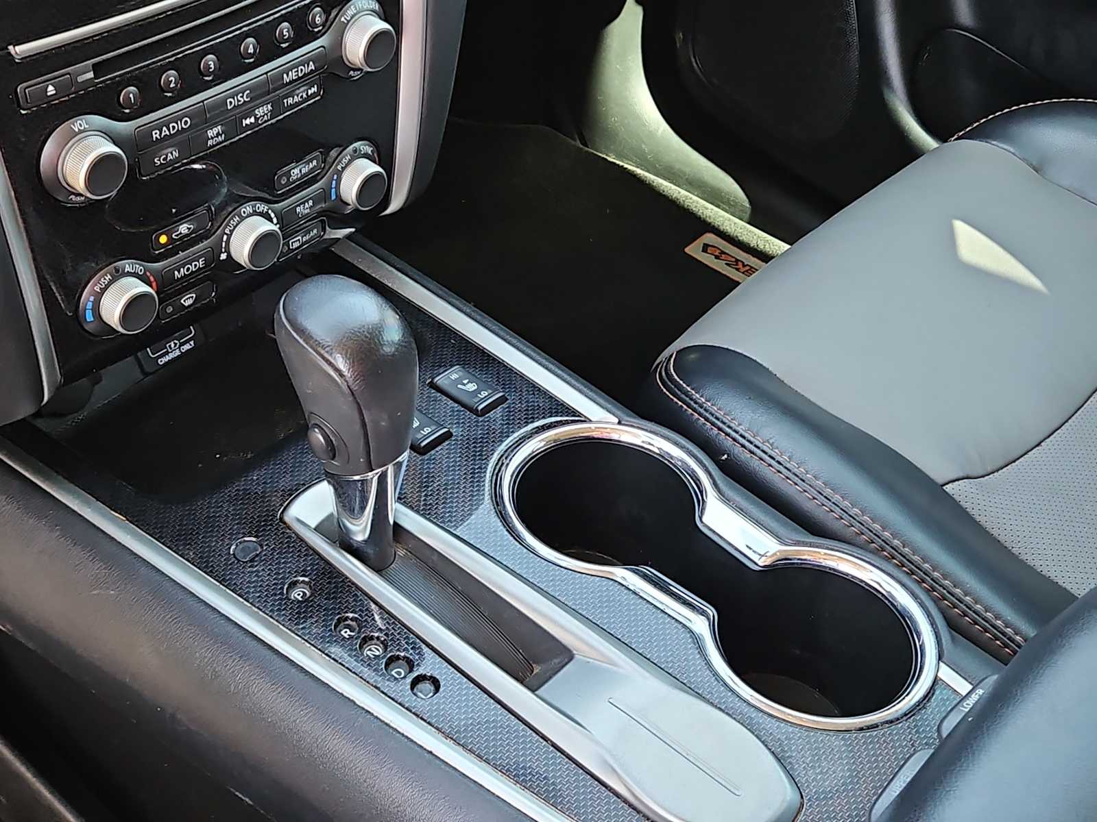 Thumbnail: 2020 Nissan Pathfinder - 20