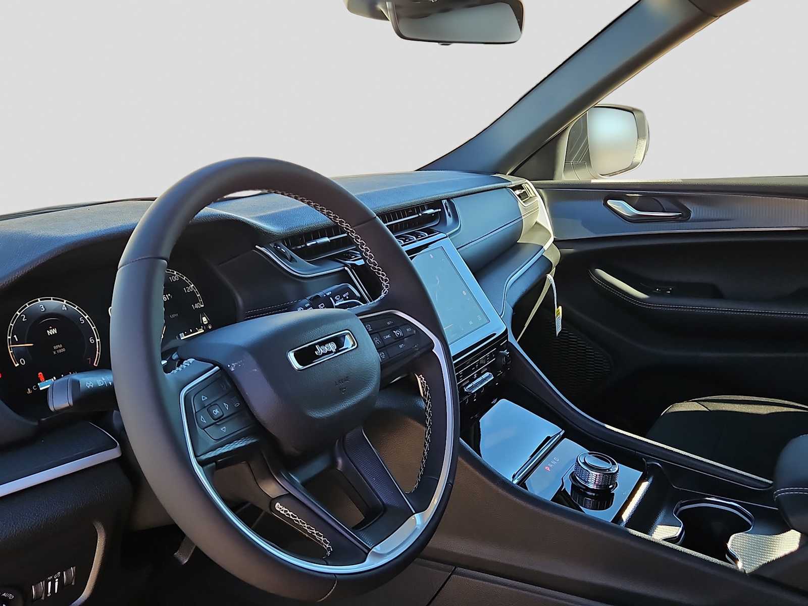 Thumbnail: 2026 Jeep Grand Cherokee - 10