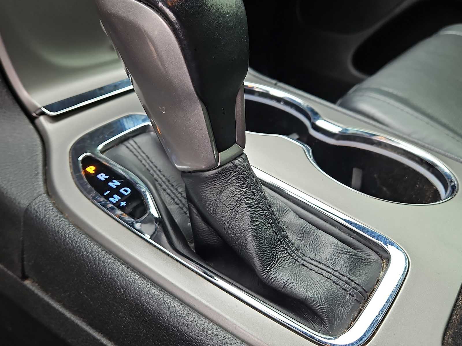 Thumbnail: 2021 Jeep Grand Cherokee - 21
