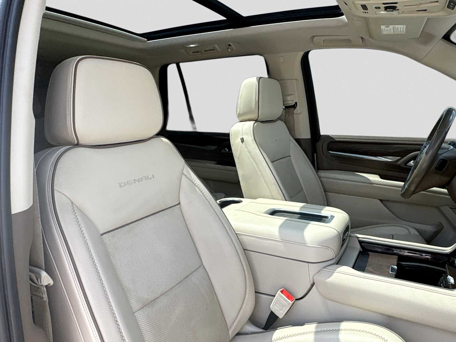 Thumbnail: 2021 GMC Yukon - 18