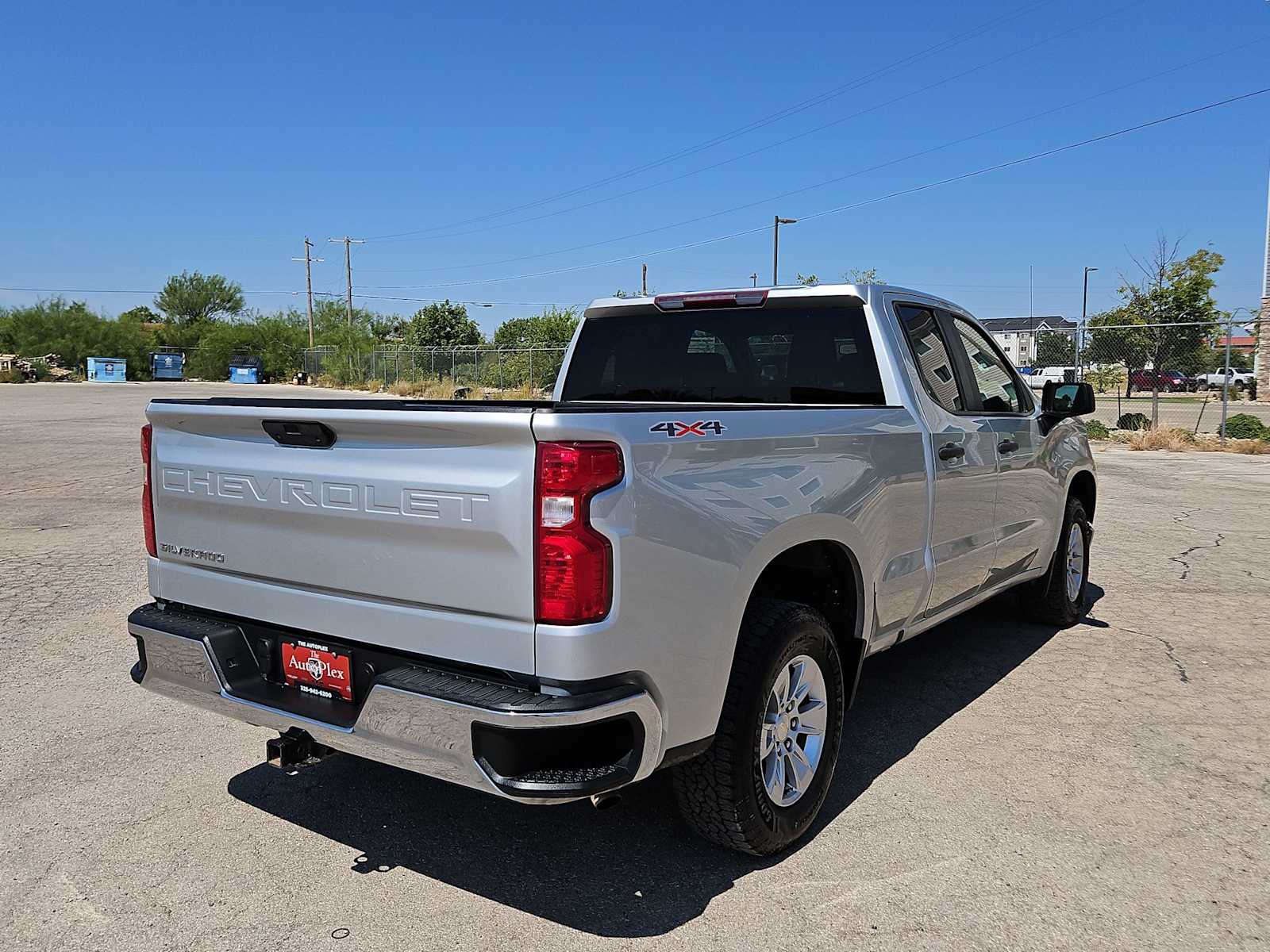 Thumbnail: 2019 Chevrolet Silverado 1500 - 8