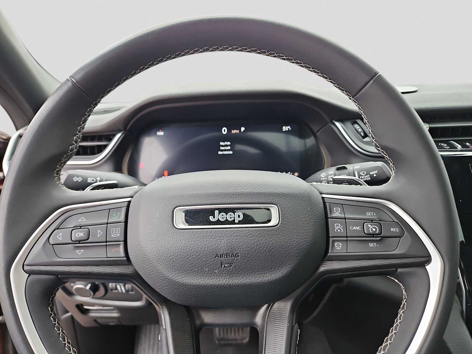 Thumbnail: 2024 Jeep Grand Cherokee L - 25