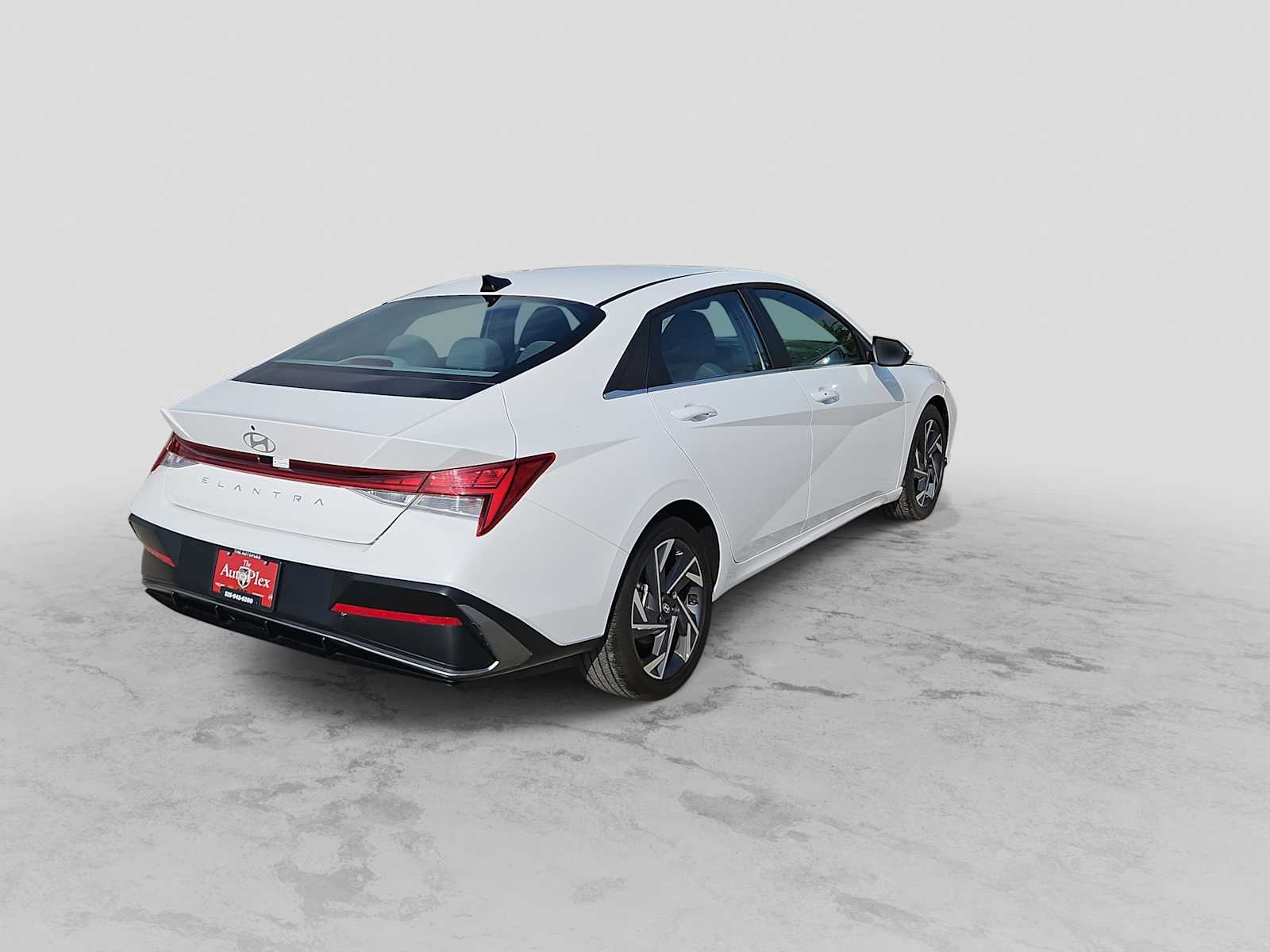 Thumbnail: 2025 Hyundai Elantra - 8