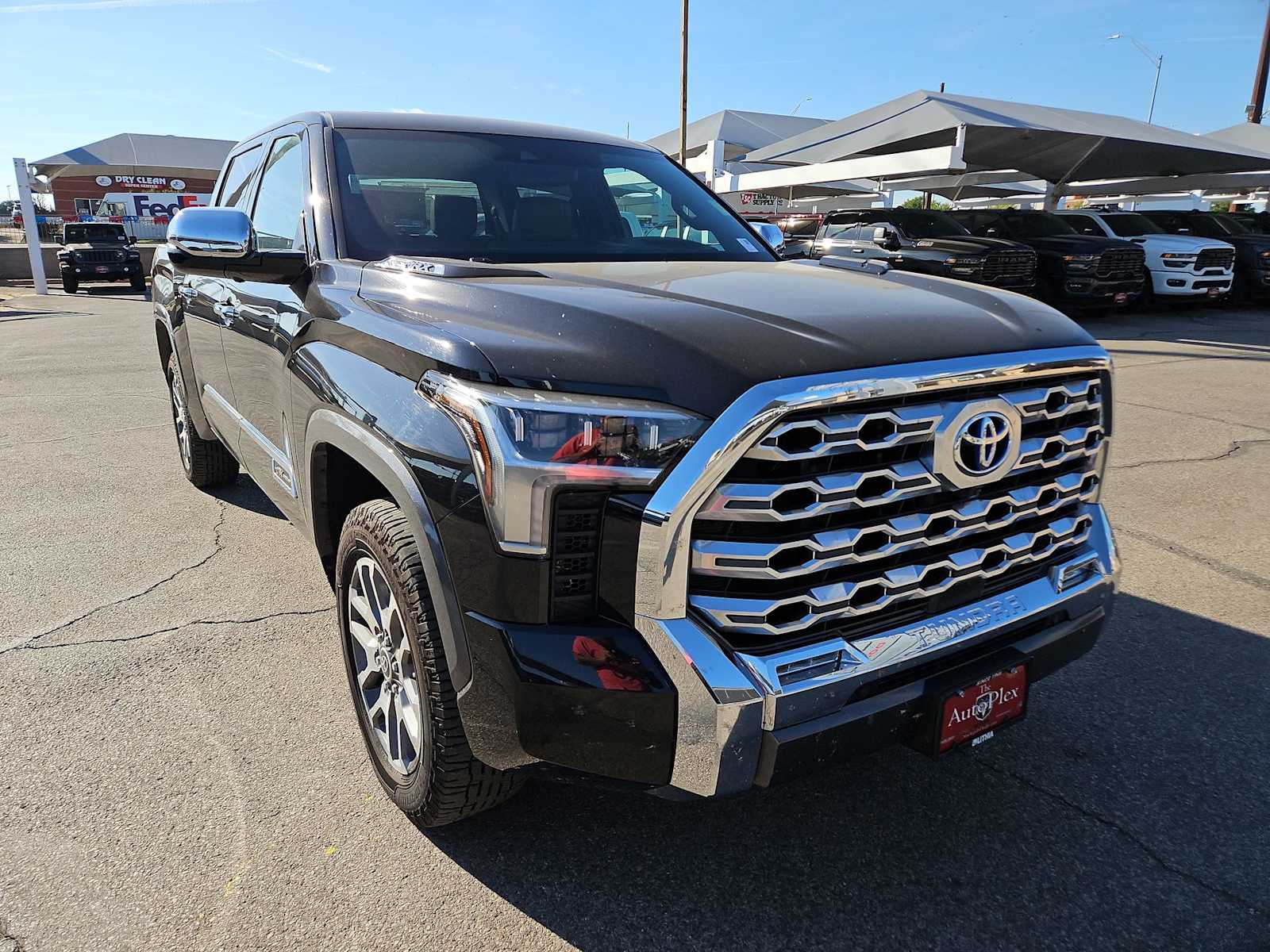 Thumbnail: 2024 Toyota Tundra - 2