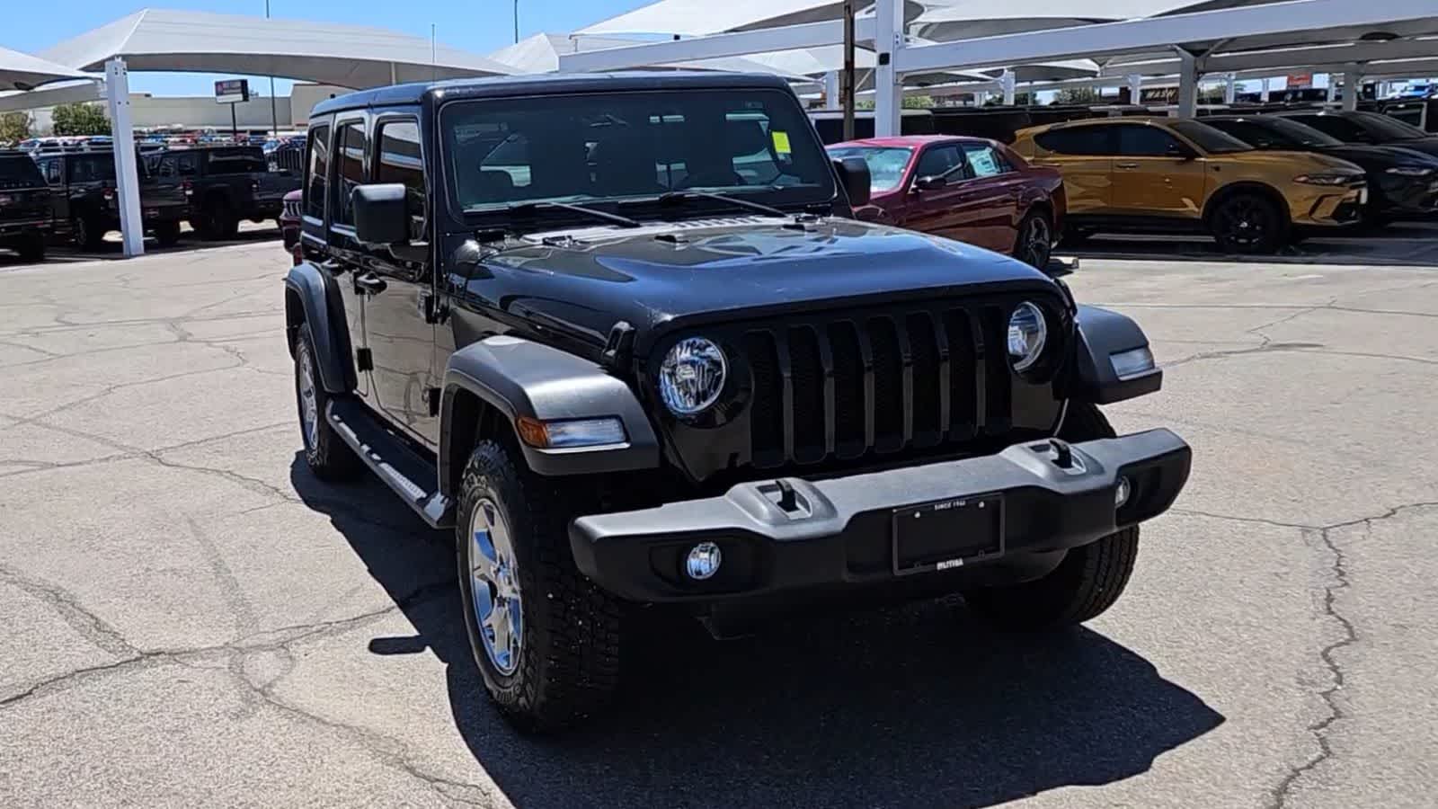 Used 2020 Jeep Wrangler Unlimited Freedom with VIN 1C4HJXDG5LW225175 for sale in San Angelo, TX