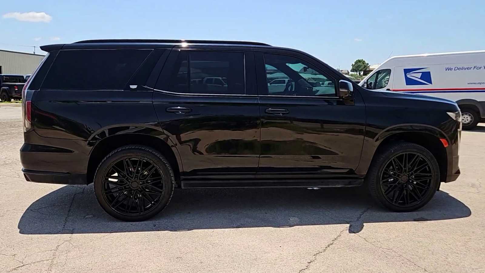 Thumbnail: 2022 Cadillac Escalade - 2