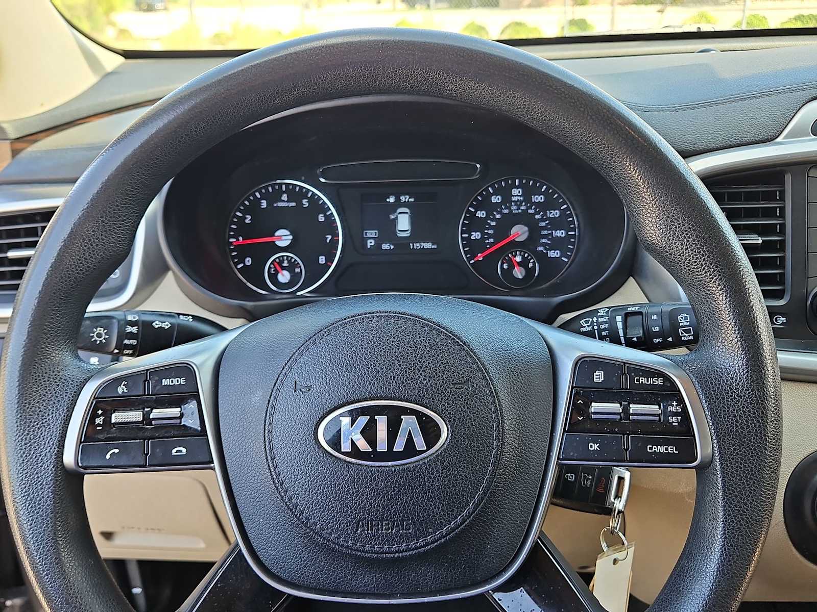 Thumbnail: 2019 Kia Sorento - 23