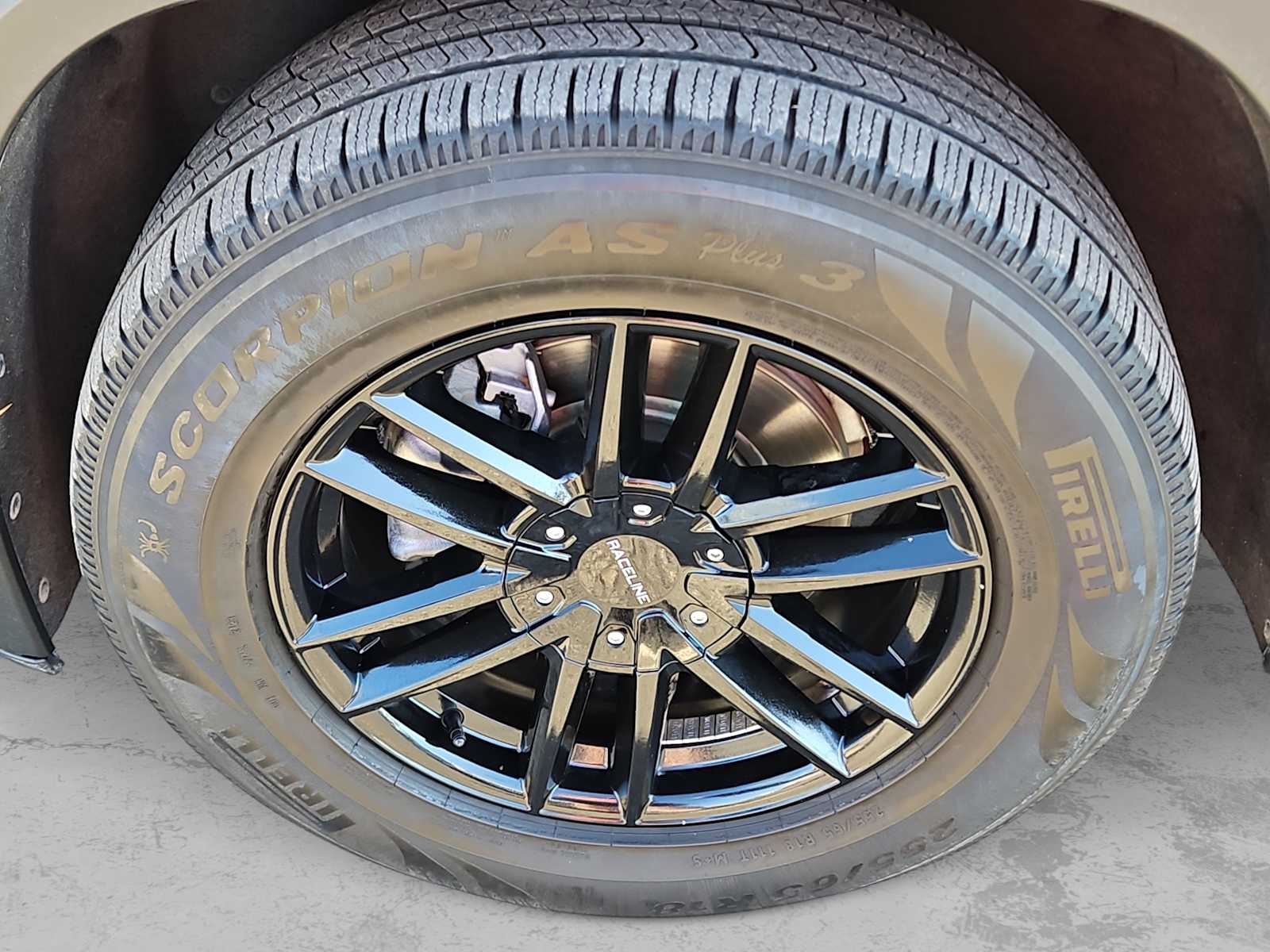 Thumbnail: 2022 Chevrolet Traverse - 12