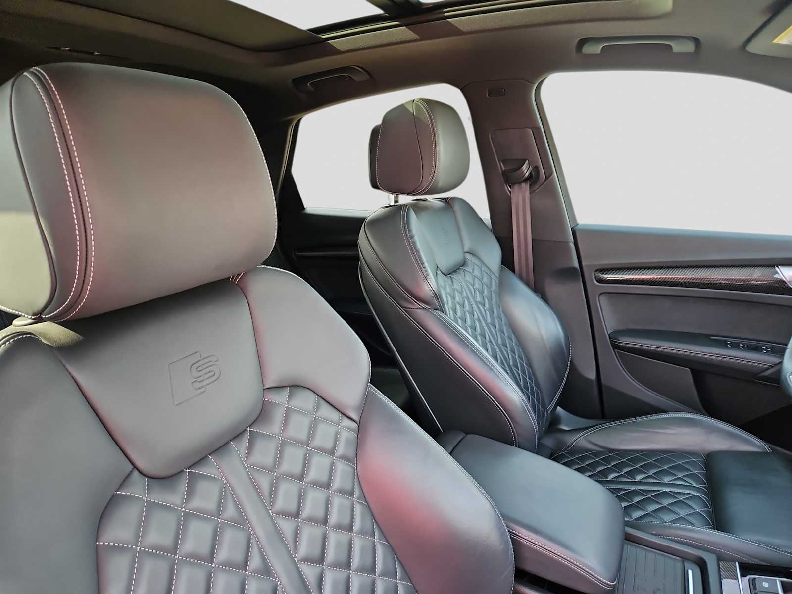 Thumbnail: 2021 Audi SQ5 - 17