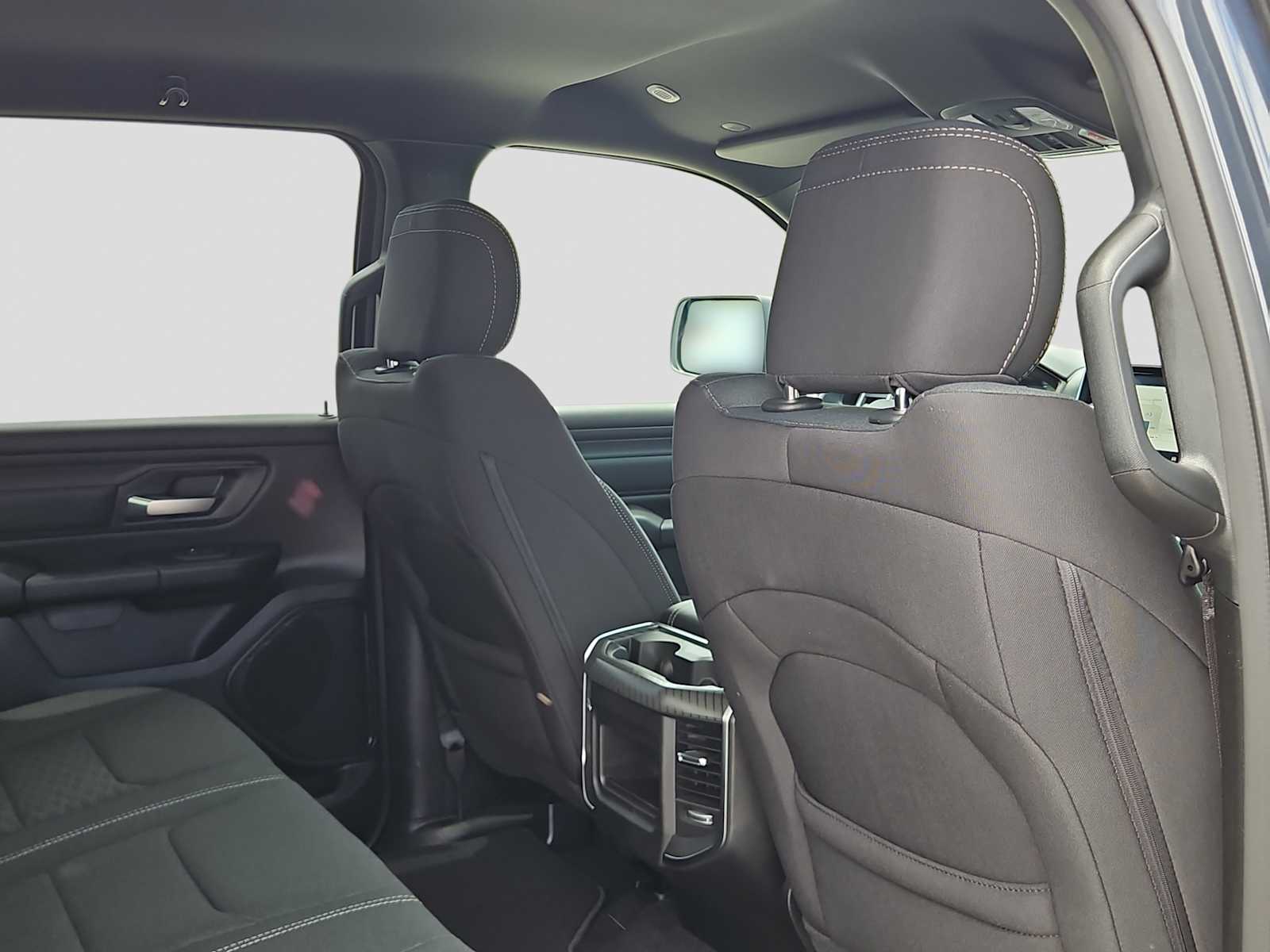 Thumbnail: 2026 RAM 1500 - 17