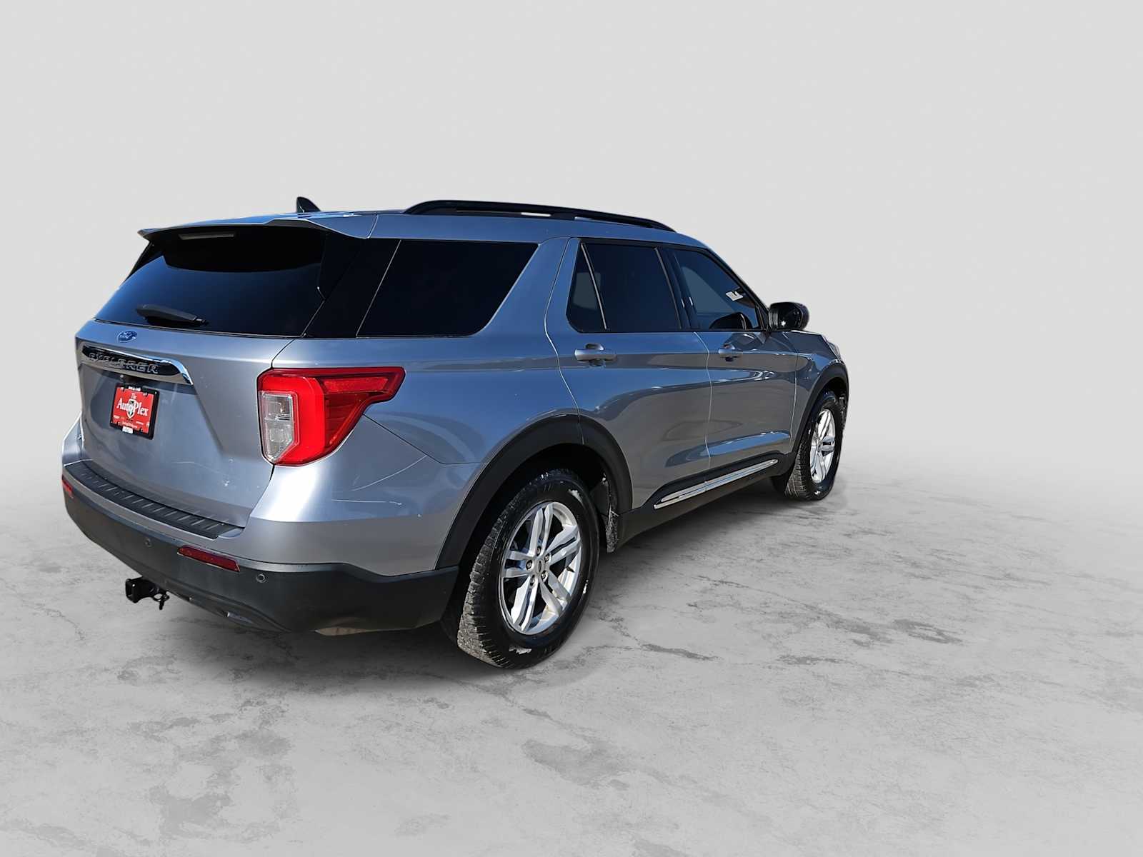 Thumbnail: 2022 Ford Explorer - 8